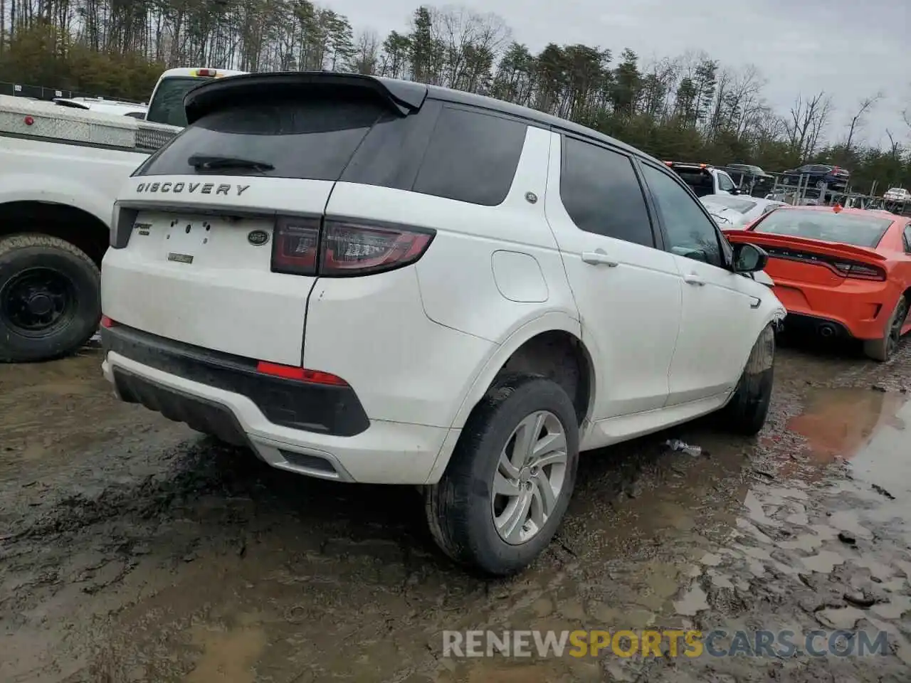 3 Photograph of a damaged car SALCT2FX4LH838423 LAND ROVER DISCOVERY 2020