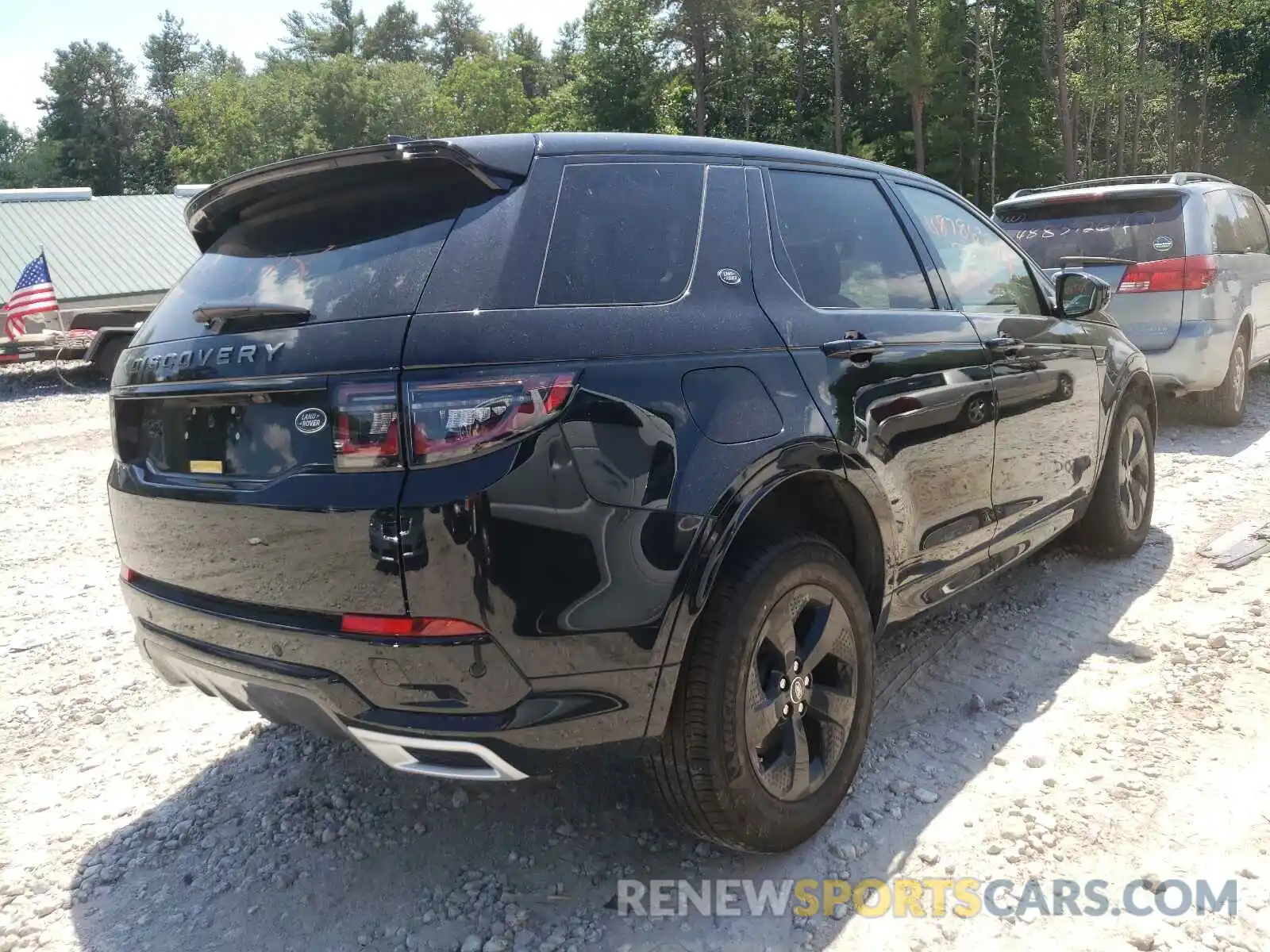 4 Photograph of a damaged car SALCT2FX4LH860485 LAND ROVER DISCOVERY 2020