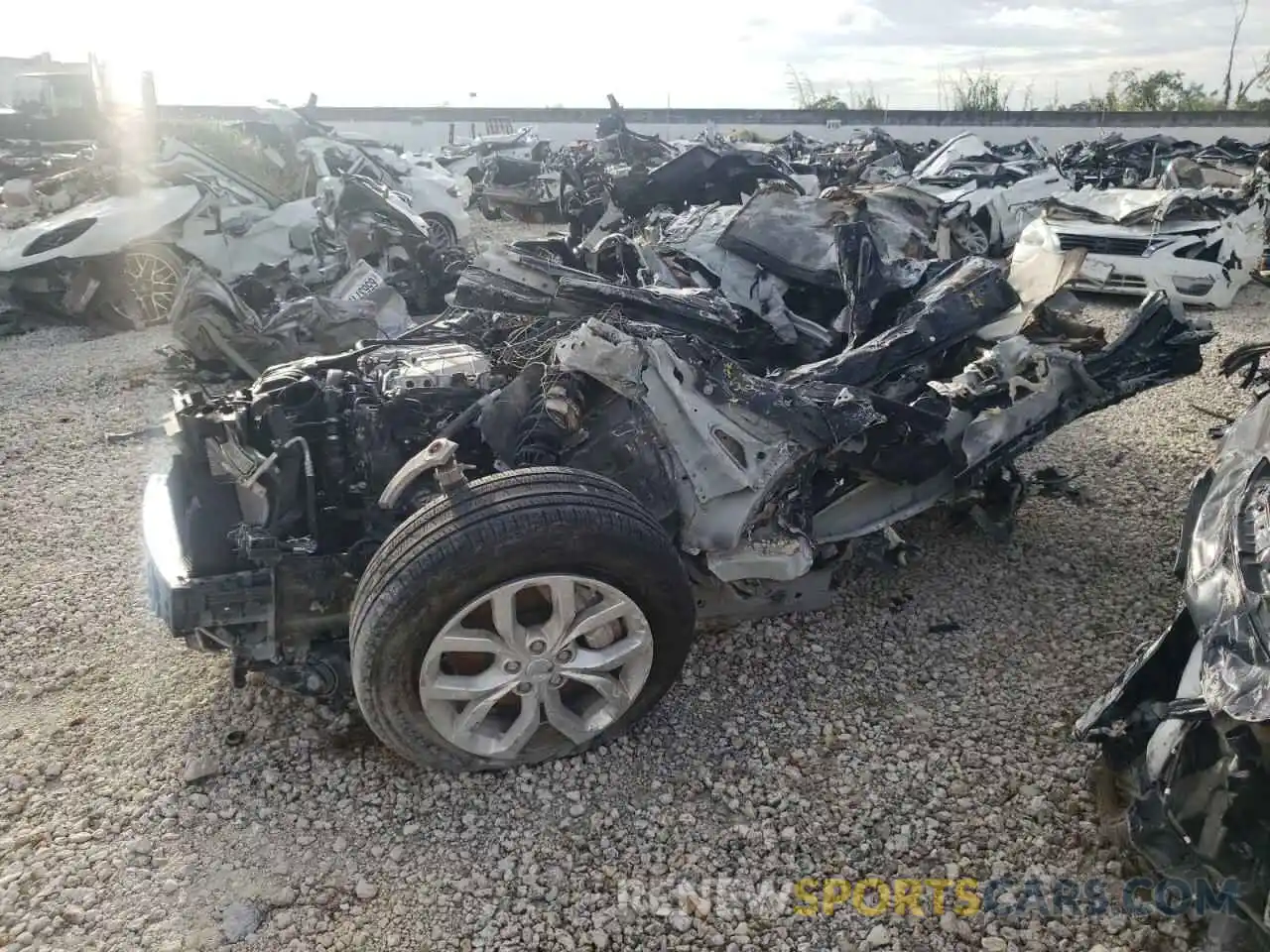 2 Photograph of a damaged car SALRG2RV0L2421277 LAND ROVER DISCOVERY 2020