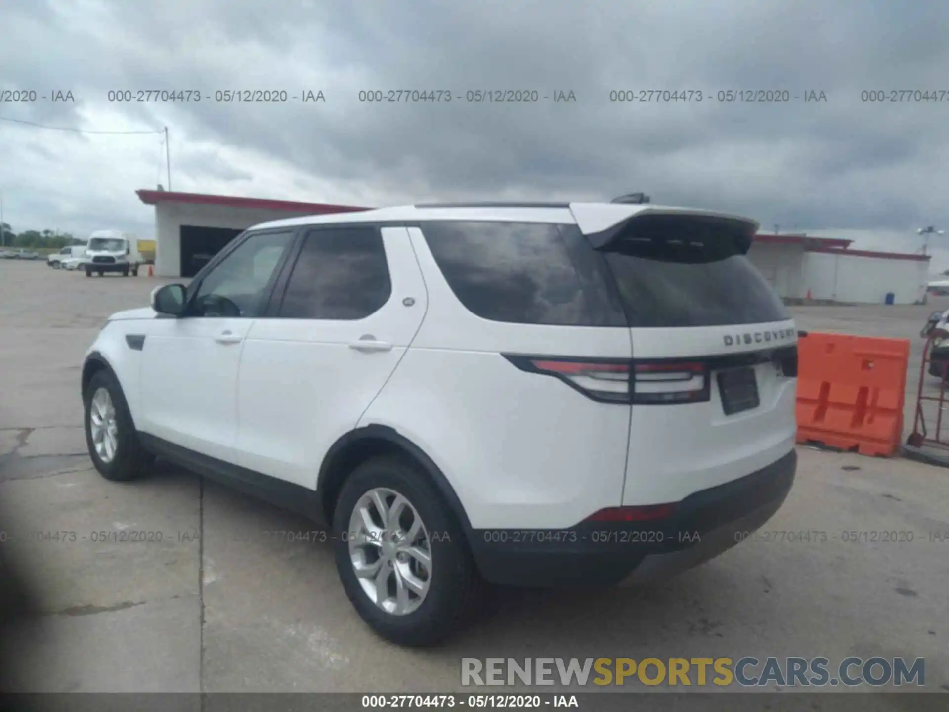 3 Photograph of a damaged car SALRG2RV0L2423045 LAND ROVER DISCOVERY 2020