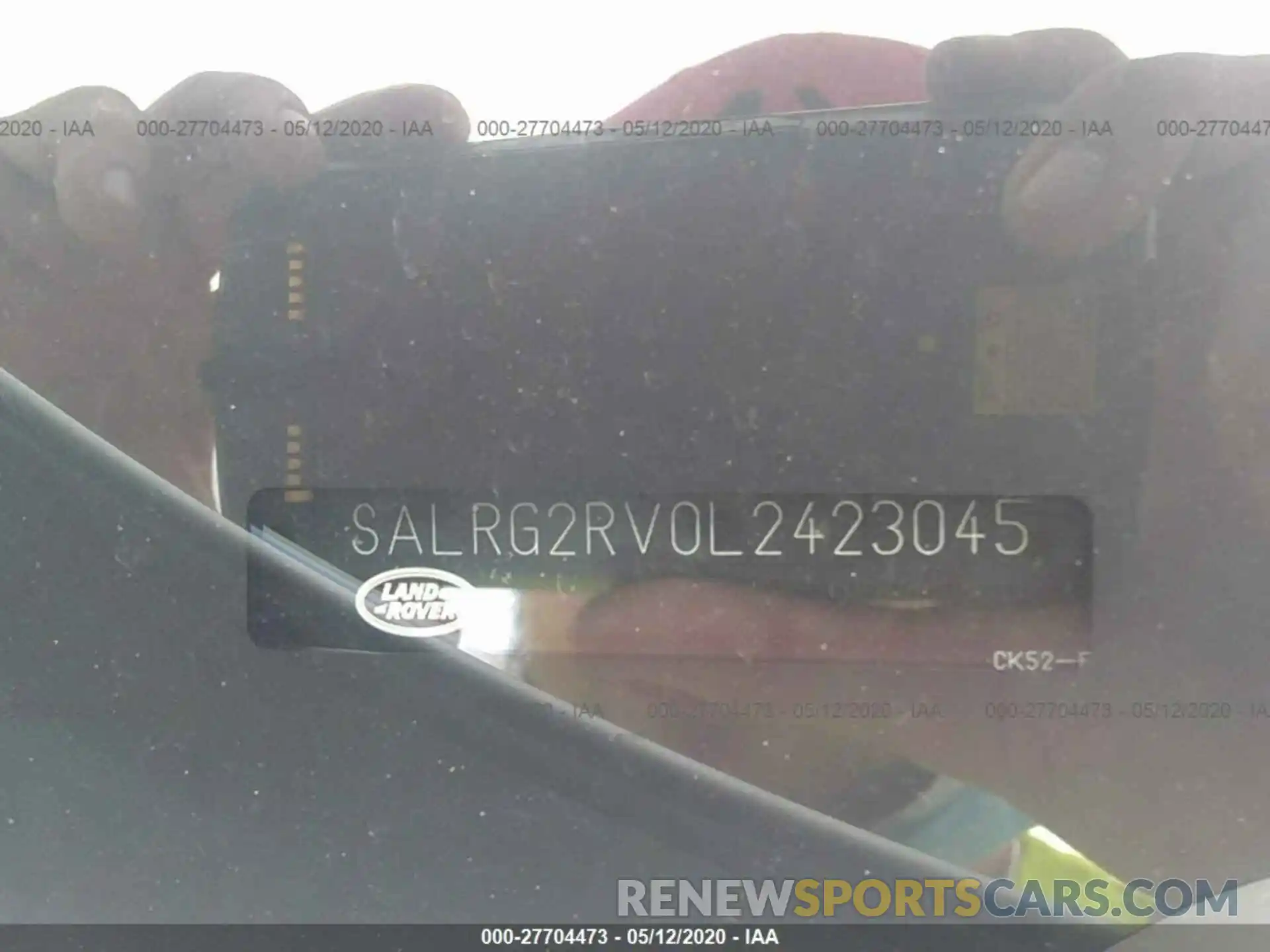 9 Photograph of a damaged car SALRG2RV0L2423045 LAND ROVER DISCOVERY 2020