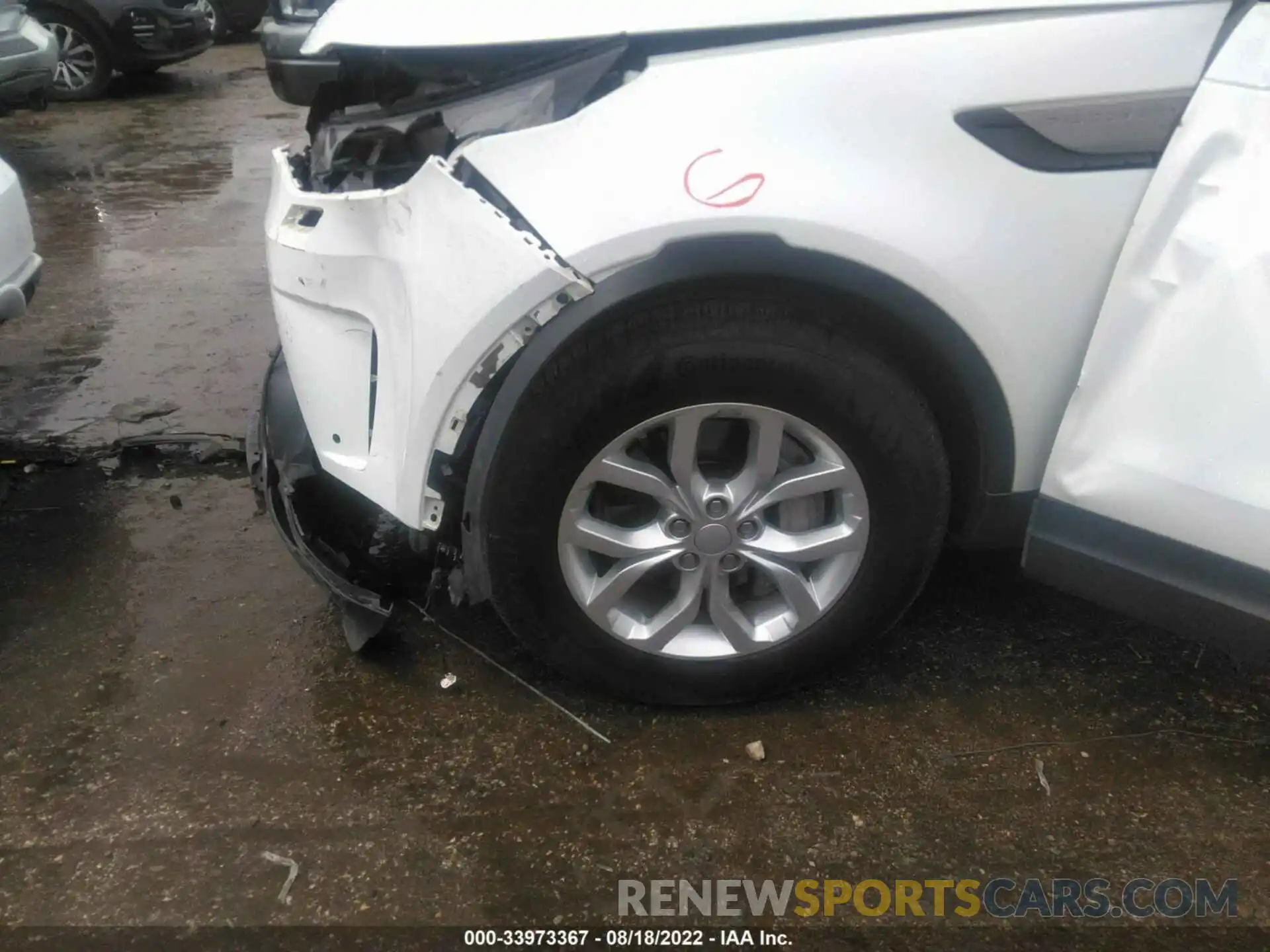 12 Photograph of a damaged car SALRG2RV0L2423059 LAND ROVER DISCOVERY 2020