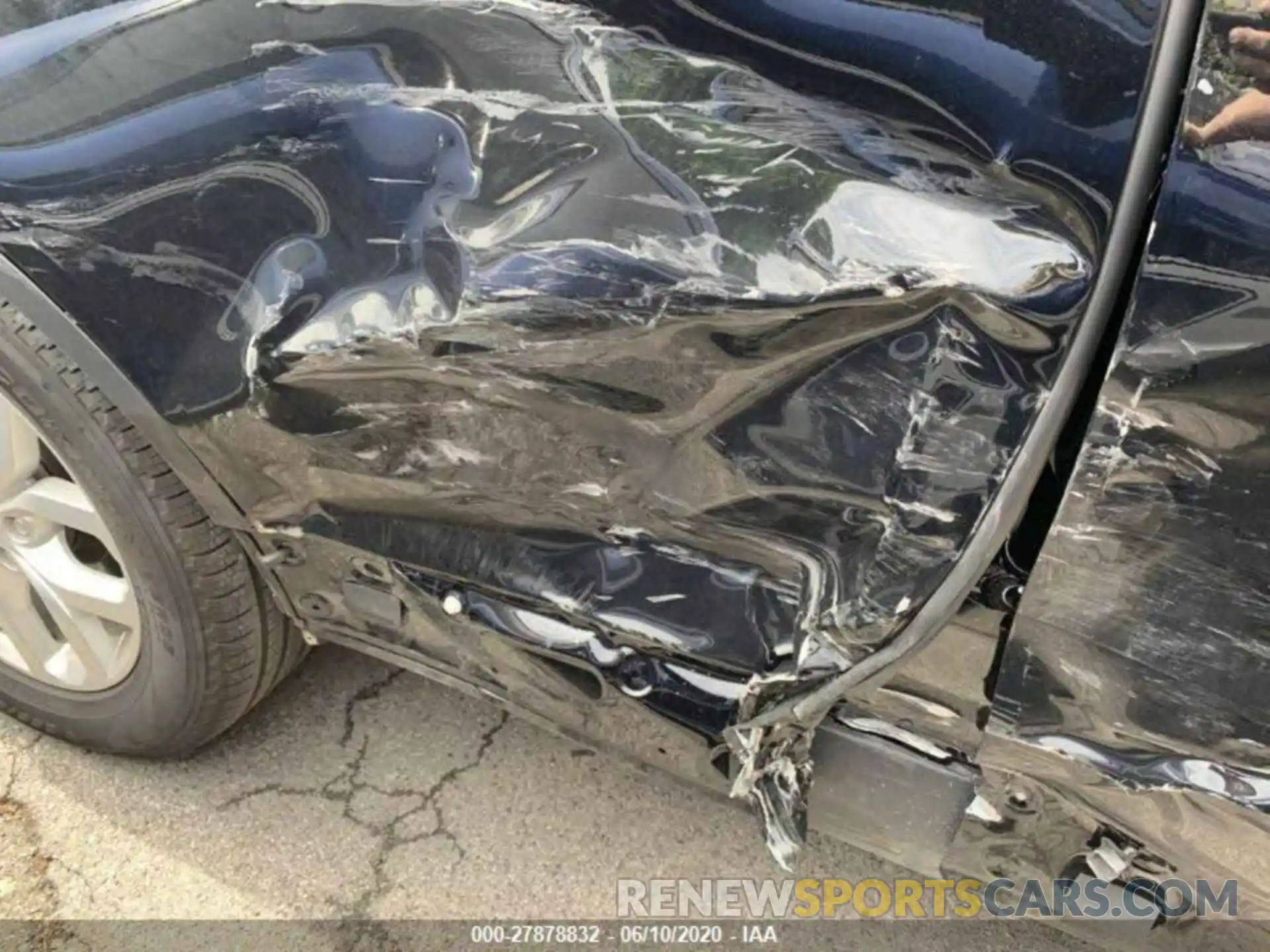 7 Photograph of a damaged car SALRG2RV0L2423157 LAND ROVER DISCOVERY 2020