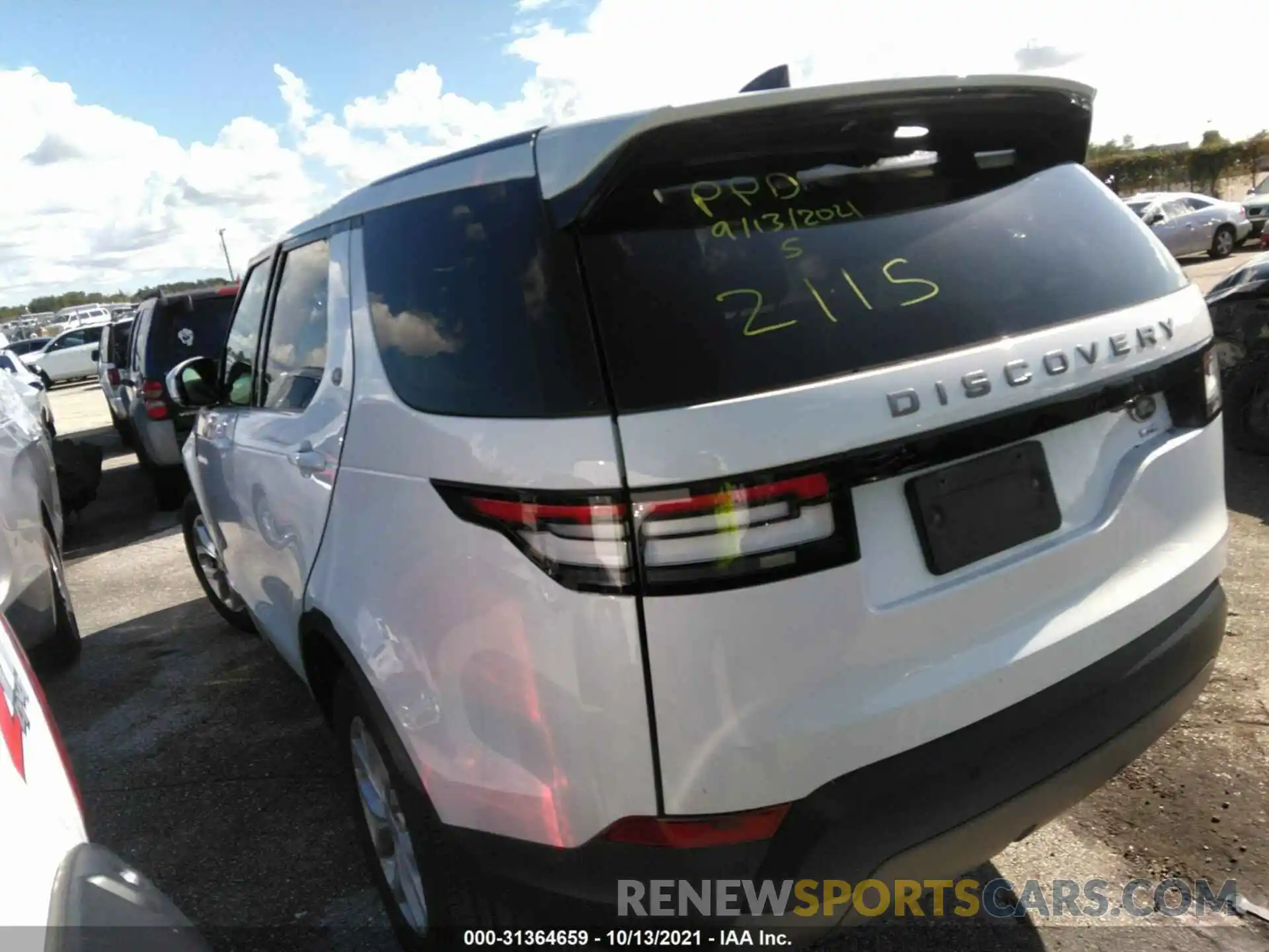 3 Photograph of a damaged car SALRG2RV1L2422115 LAND ROVER DISCOVERY 2020