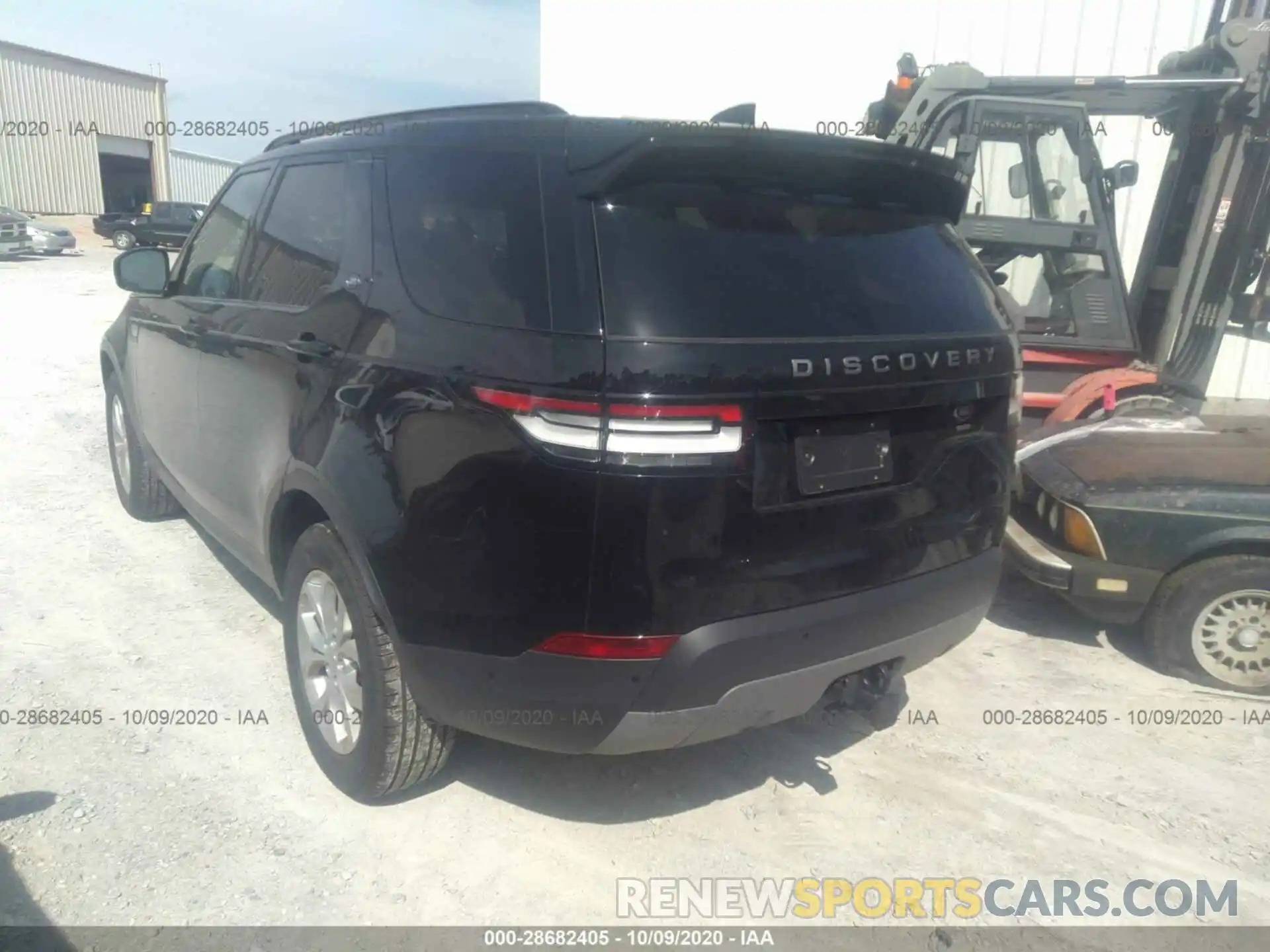 3 Photograph of a damaged car SALRG2RV1L2433289 LAND ROVER DISCOVERY 2020