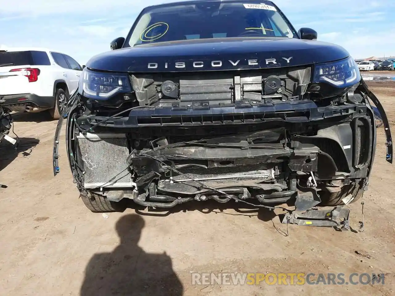 9 Photograph of a damaged car SALRG2RV2L2428604 LAND ROVER DISCOVERY 2020