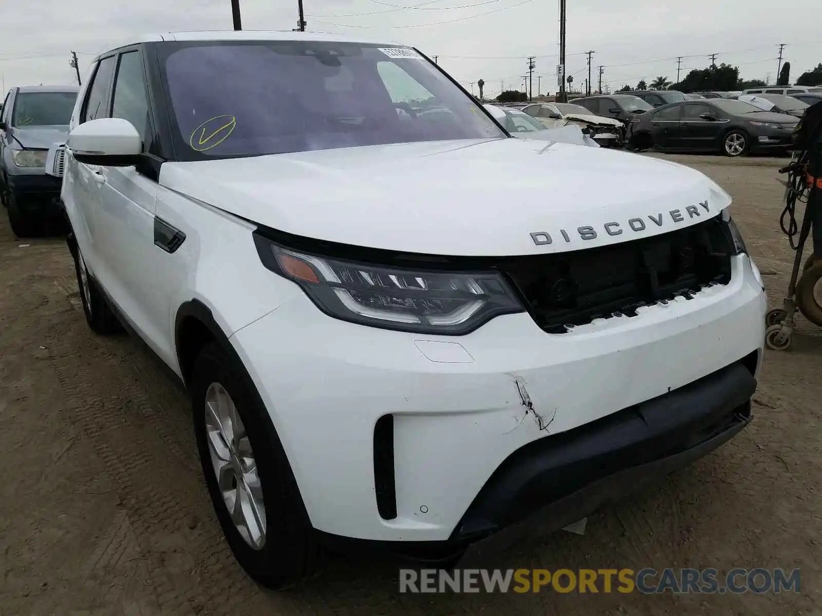 1 Photograph of a damaged car SALRG2RV3L2424285 LAND ROVER DISCOVERY 2020