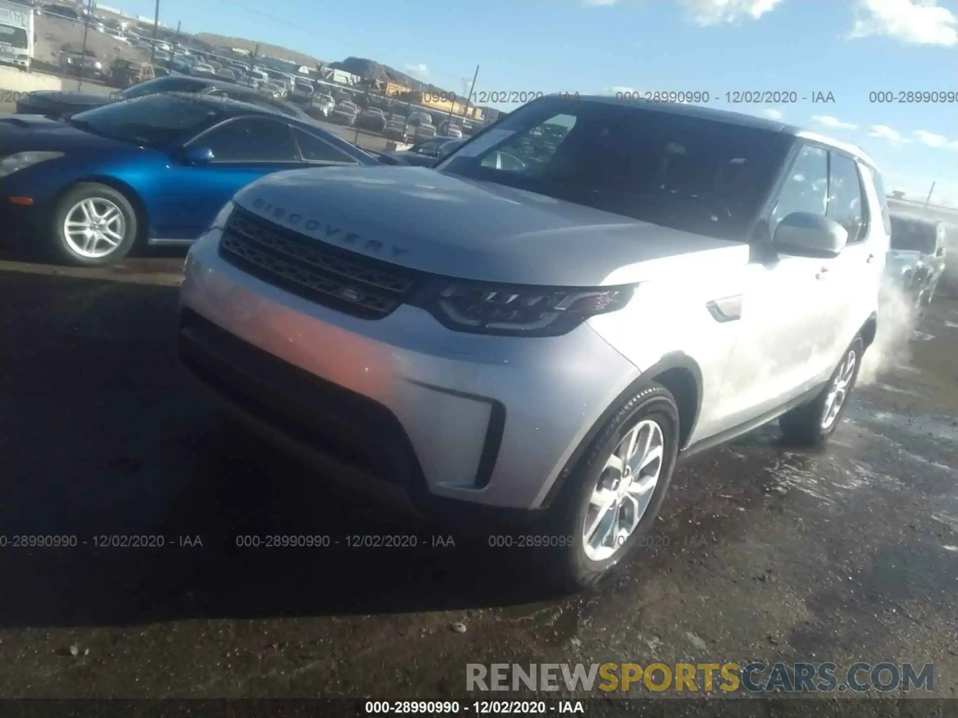 2 Фотография поврежденного автомобиля SALRG2RV3L2424299 LAND ROVER DISCOVERY 2020