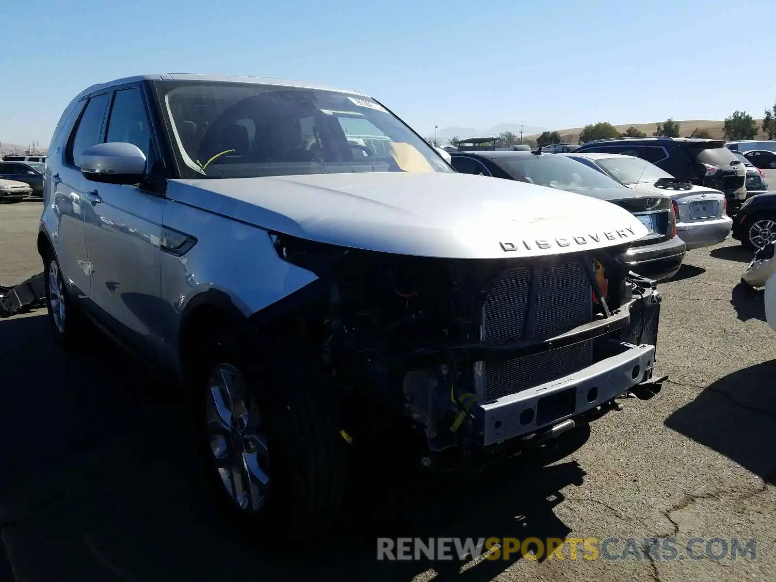 1 Photograph of a damaged car SALRG2RV3L2430054 LAND ROVER DISCOVERY 2020