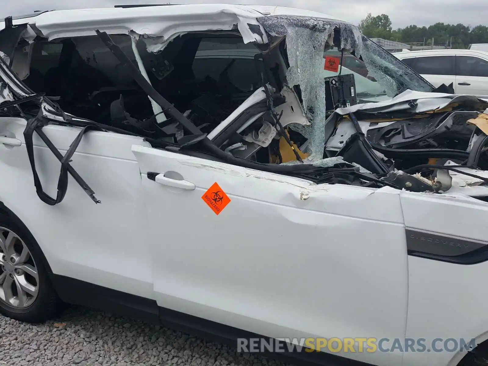 9 Photograph of a damaged car SALRG2RV4L2428233 LAND ROVER DISCOVERY 2020