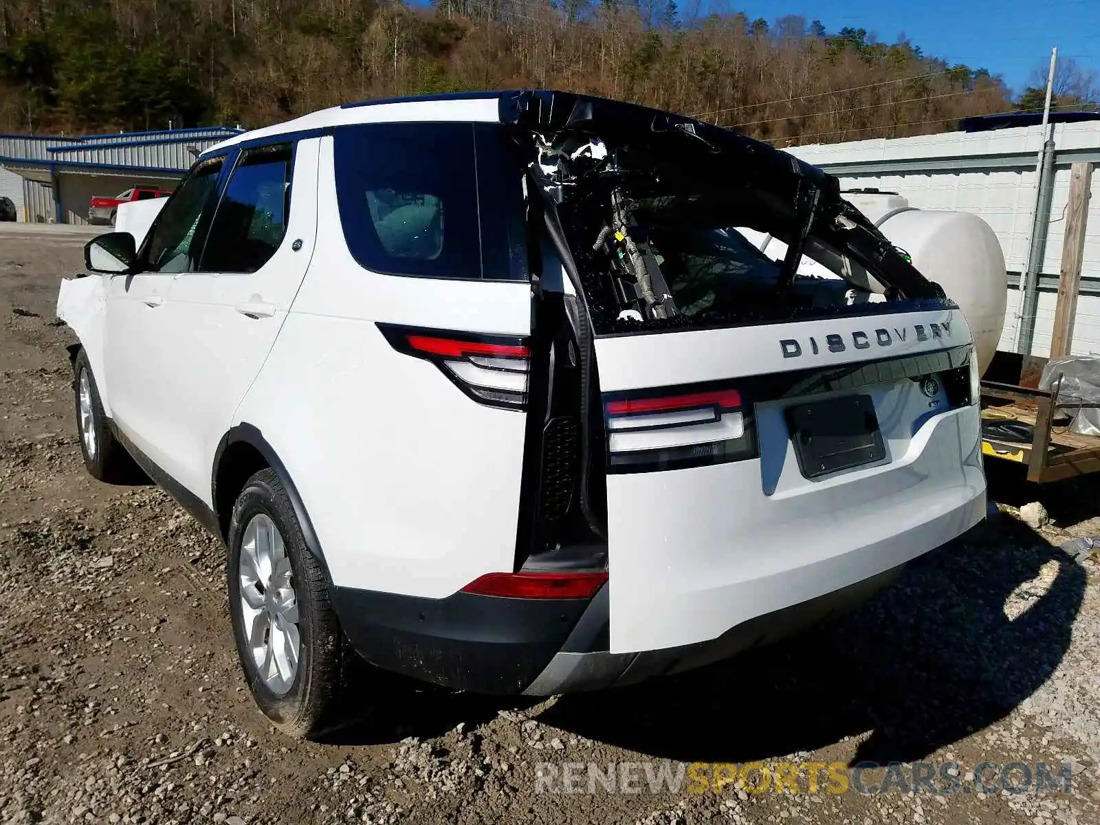 3 Photograph of a damaged car SALRG2RV5L2425244 LAND ROVER DISCOVERY 2020