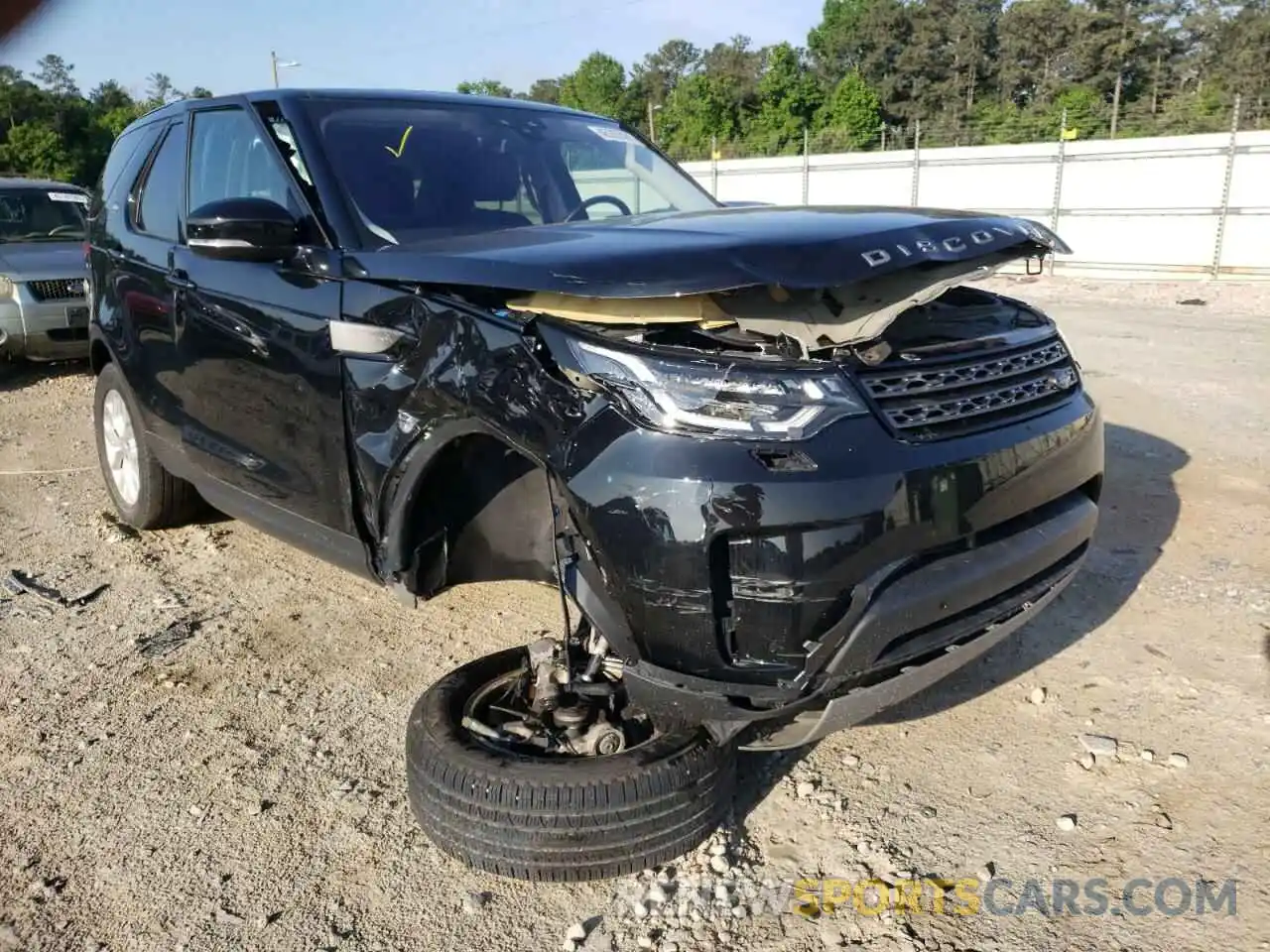 1 Photograph of a damaged car SALRG2RV6L2423163 LAND ROVER DISCOVERY 2020