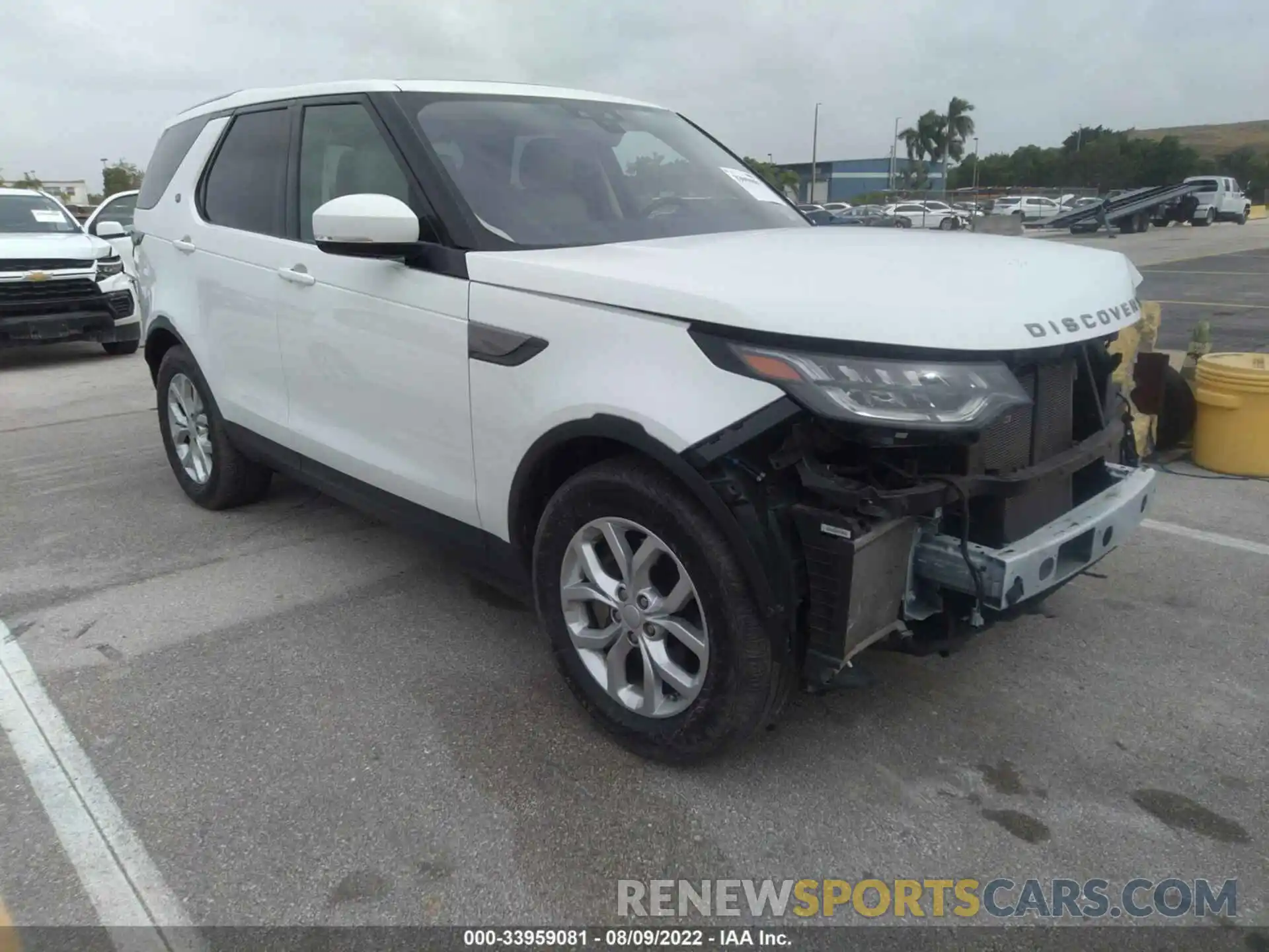 1 Photograph of a damaged car SALRG2RV7L2428419 LAND ROVER DISCOVERY 2020