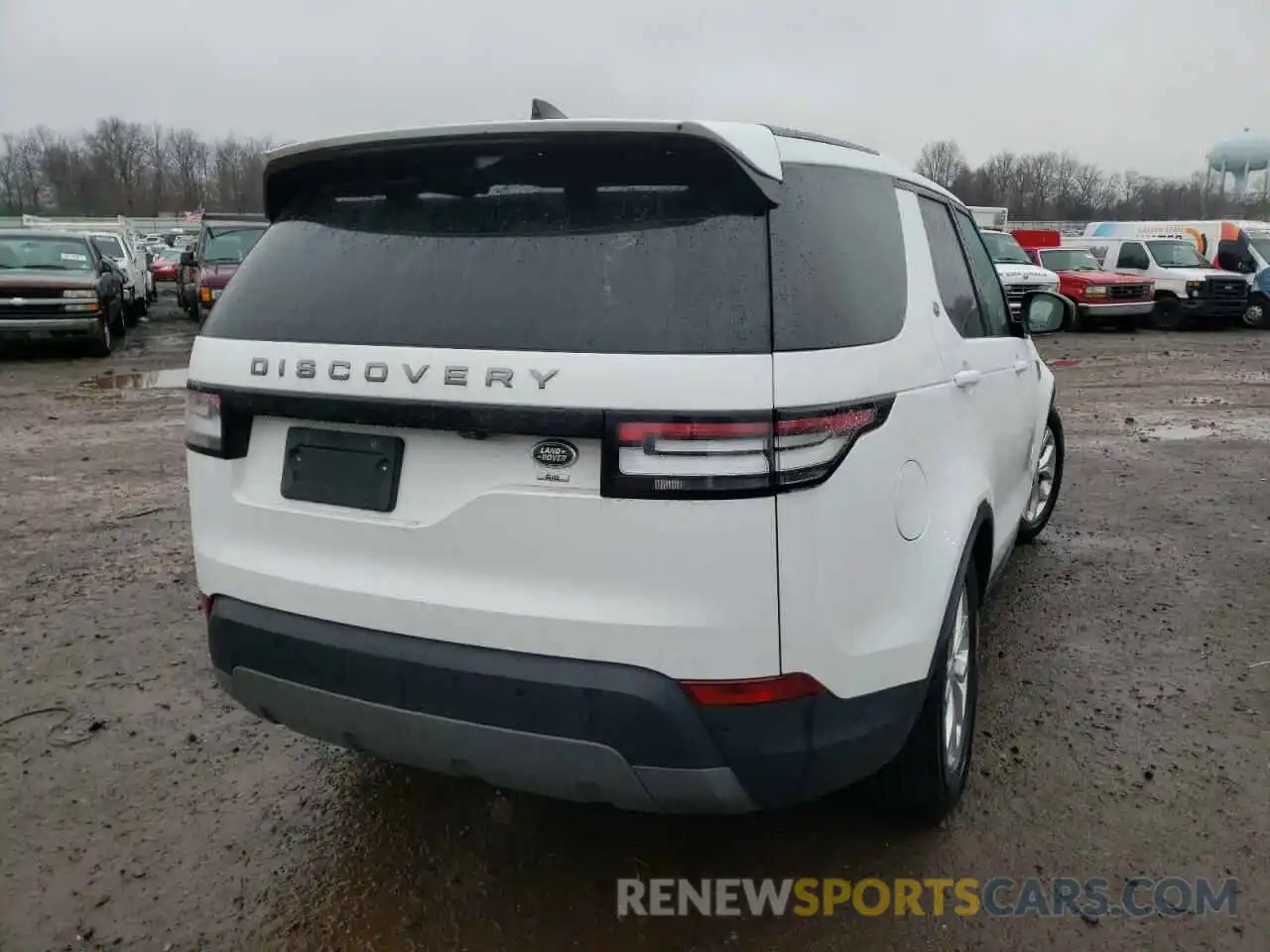 4 Photograph of a damaged car SALRG2RV8L2427151 LAND ROVER DISCOVERY 2020