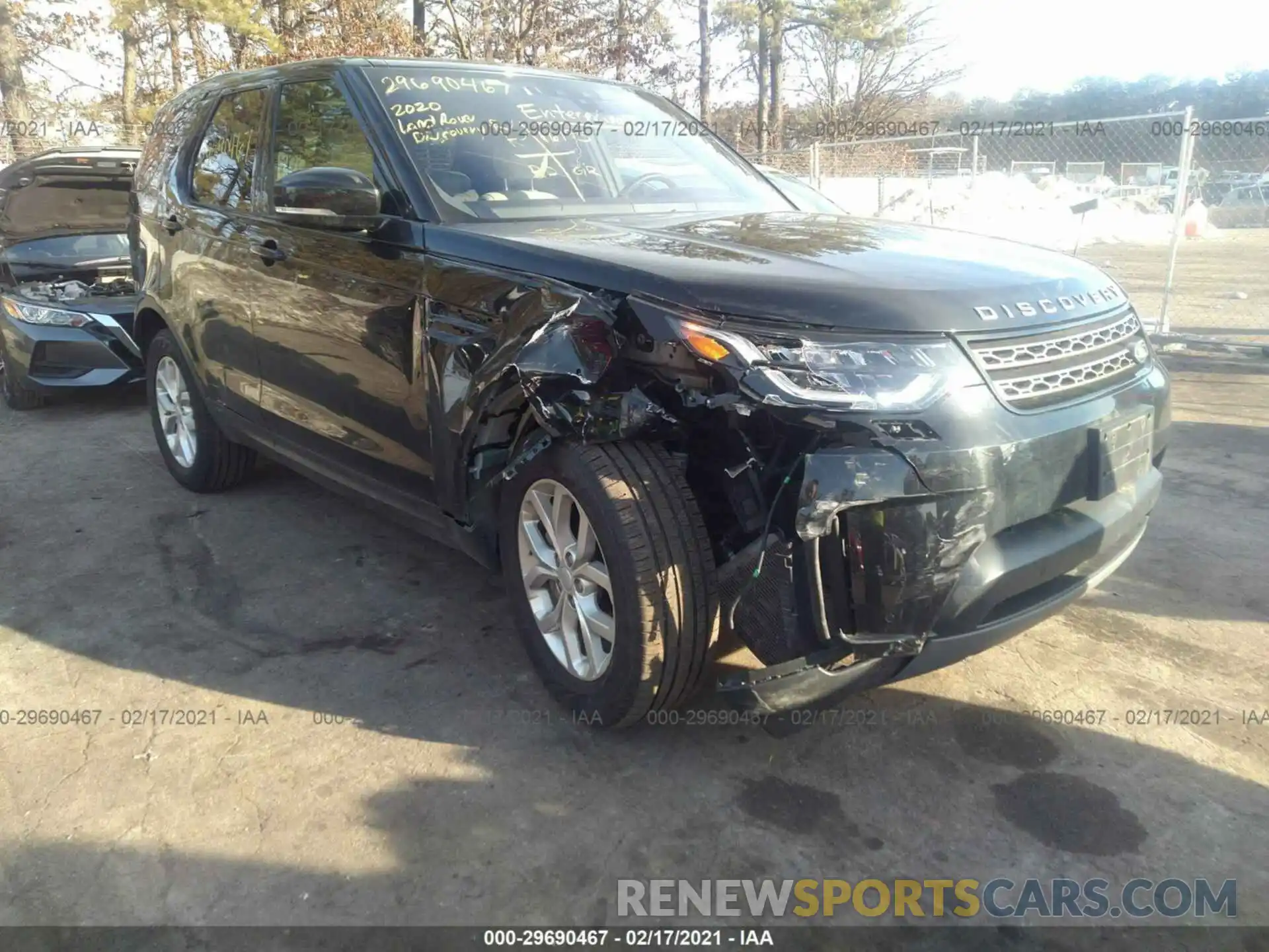 6 Photograph of a damaged car SALRG2RVXL2422131 LAND ROVER DISCOVERY 2020