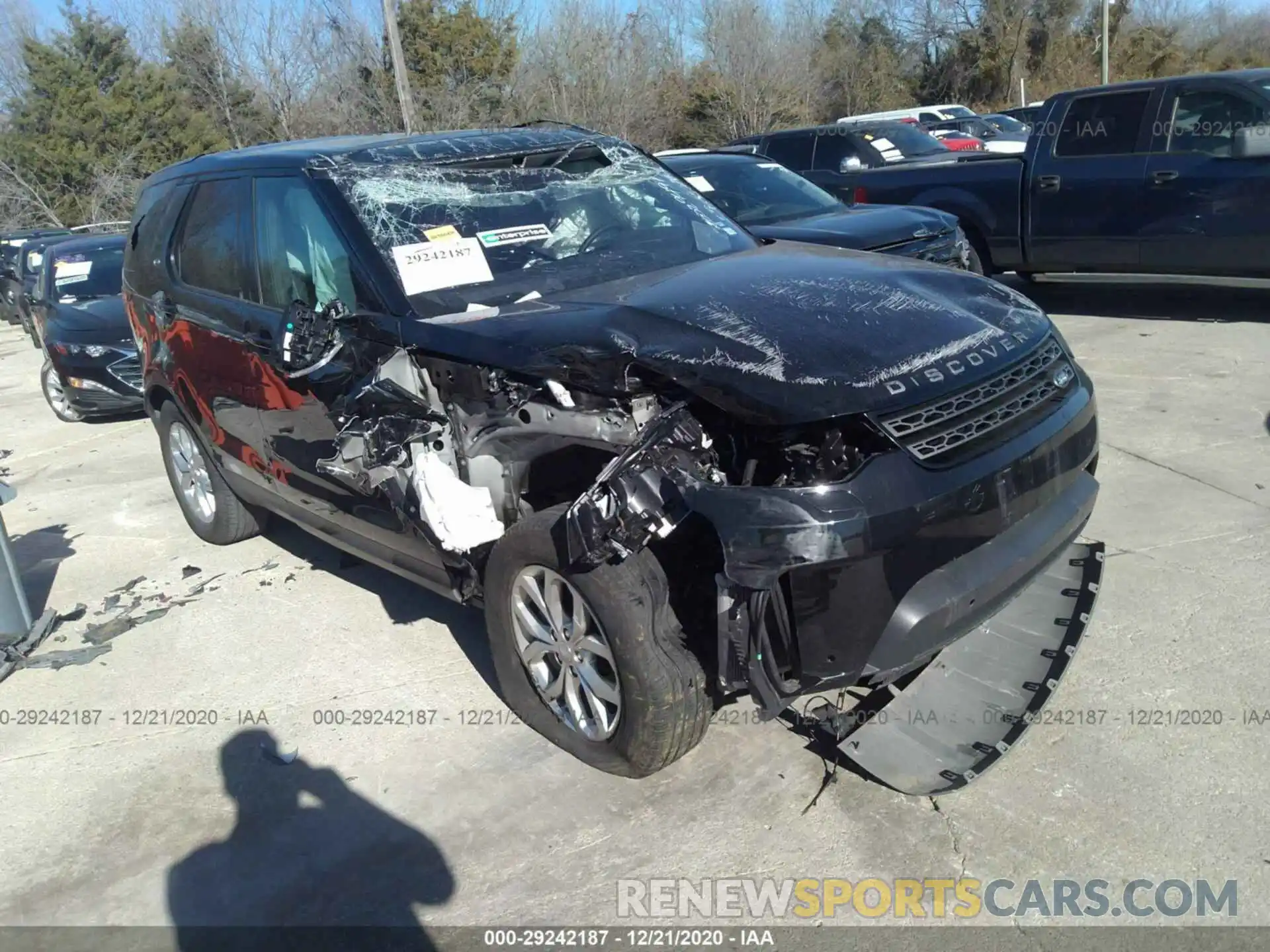 1 Photograph of a damaged car SALRG2RVXL2425725 LAND ROVER DISCOVERY 2020