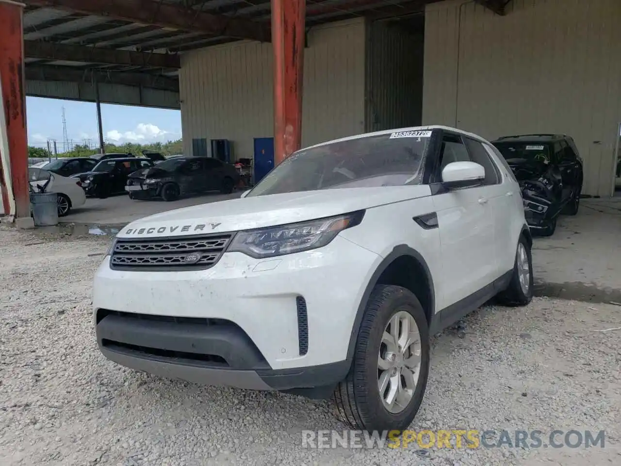 2 Photograph of a damaged car SALRG2RVXL2430312 LAND ROVER DISCOVERY 2020