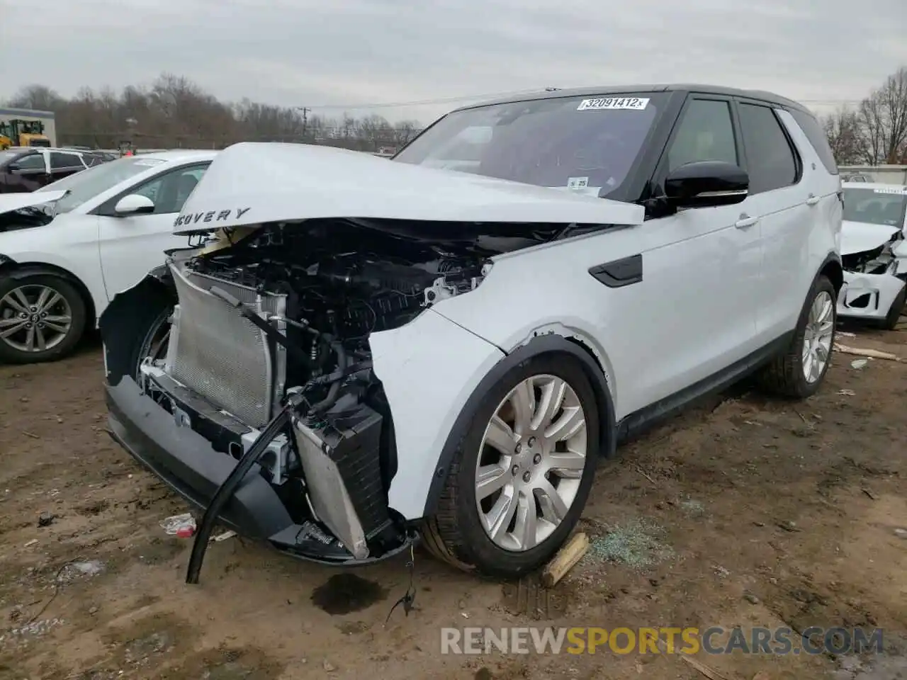 2 Photograph of a damaged car SALRR2RV0L2432516 LAND ROVER DISCOVERY 2020