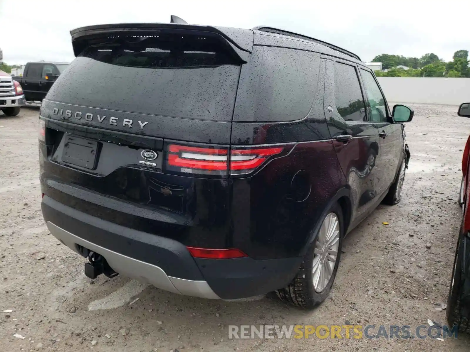 4 Photograph of a damaged car SALRR2RV1L2430967 LAND ROVER DISCOVERY 2020