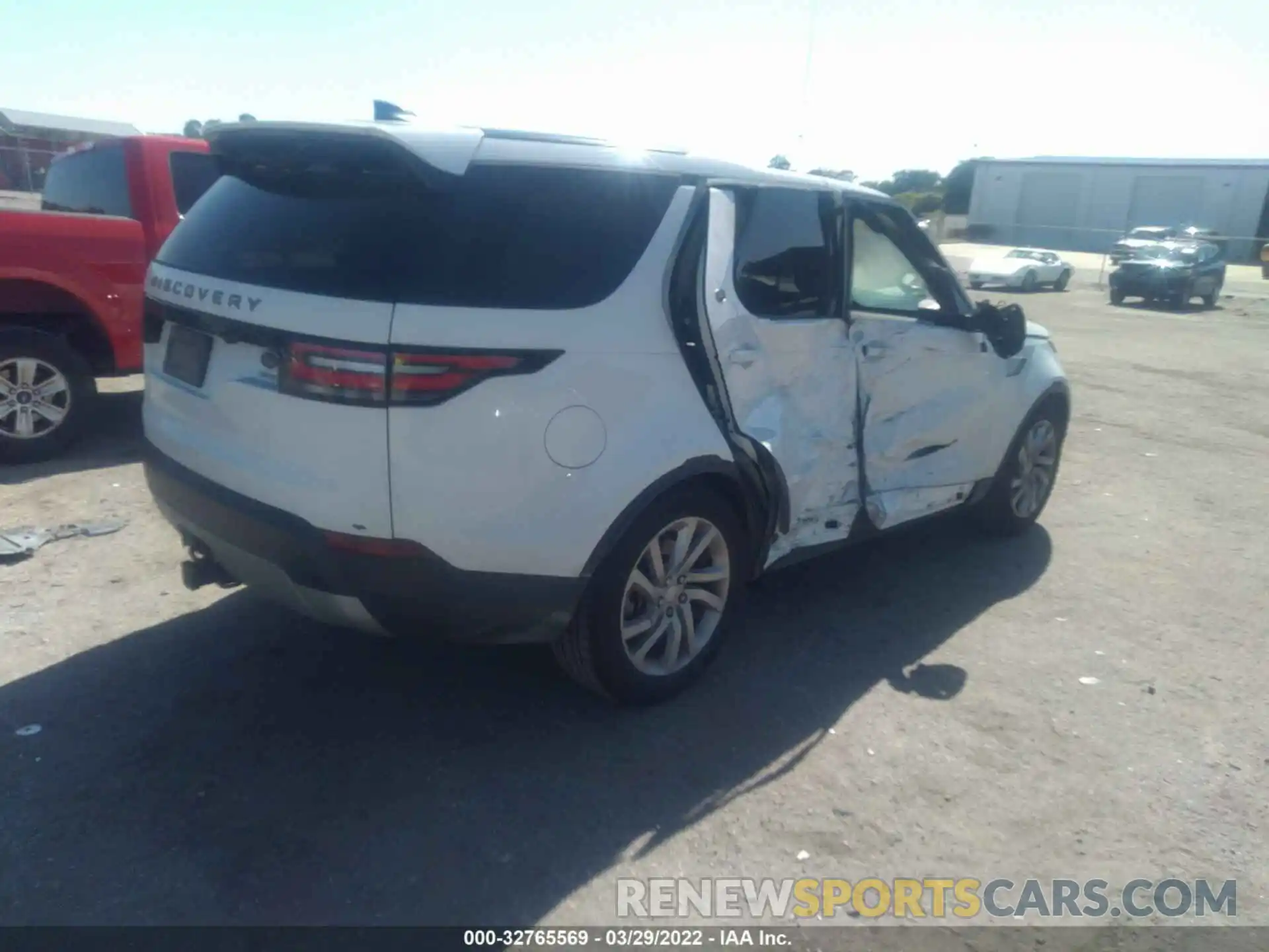 4 Photograph of a damaged car SALRR2RV2L2417757 LAND ROVER DISCOVERY 2020