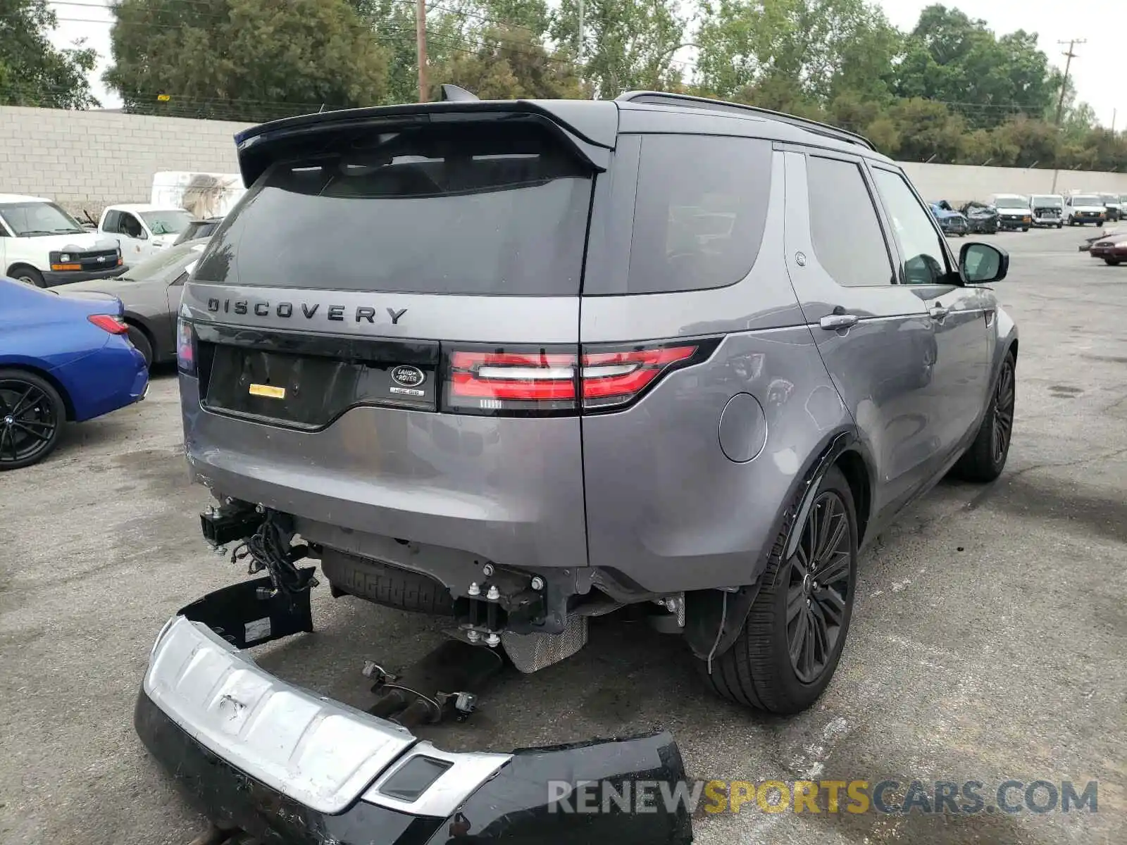 4 Фотография поврежденного автомобиля SALRR2RV3L2420702 LAND ROVER DISCOVERY 2020