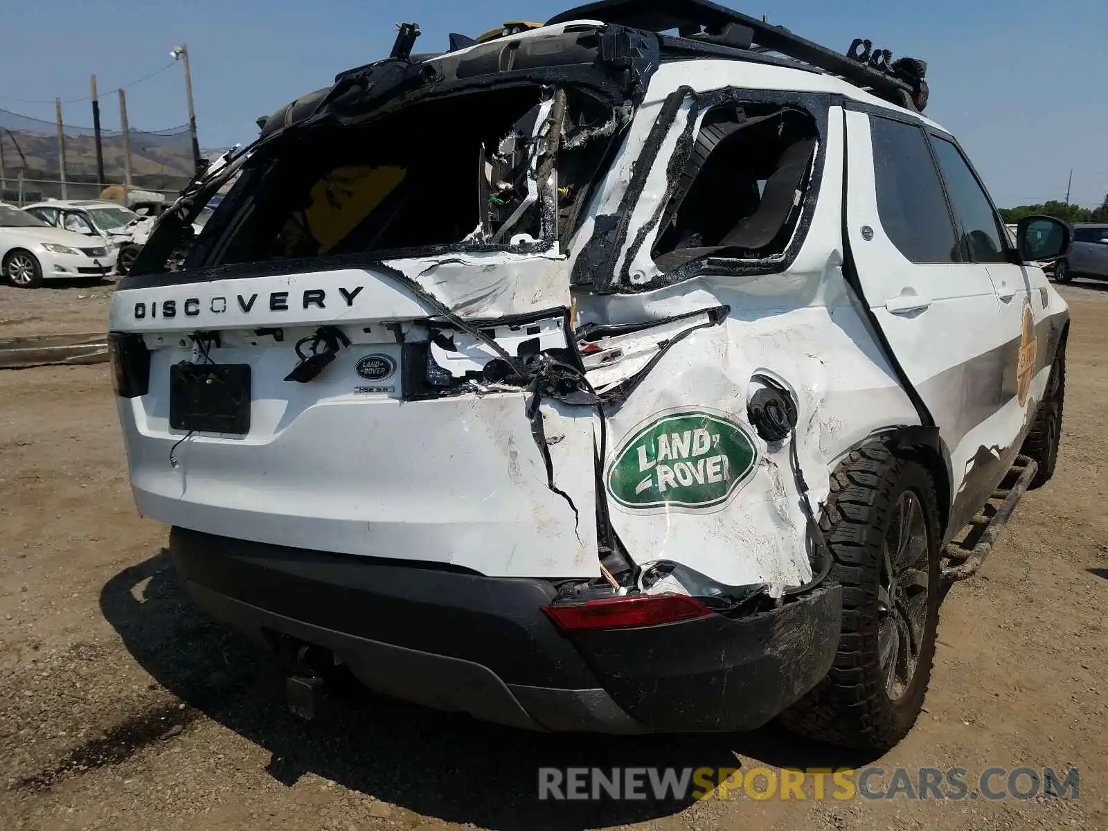 9 Photograph of a damaged car SALRR2RV4L2415377 LAND ROVER DISCOVERY 2020