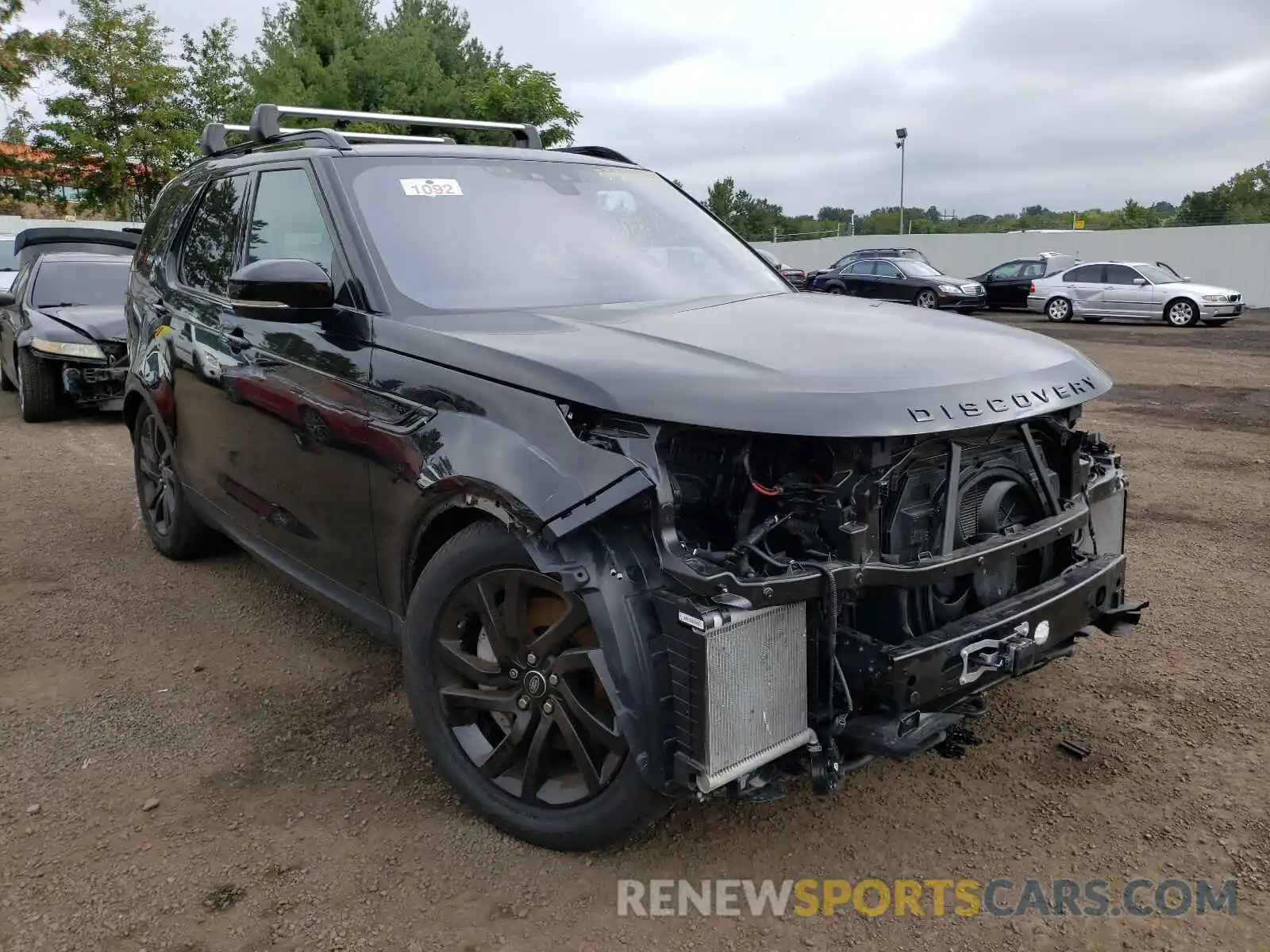 1 Photograph of a damaged car SALRR2RV4L2419834 LAND ROVER DISCOVERY 2020