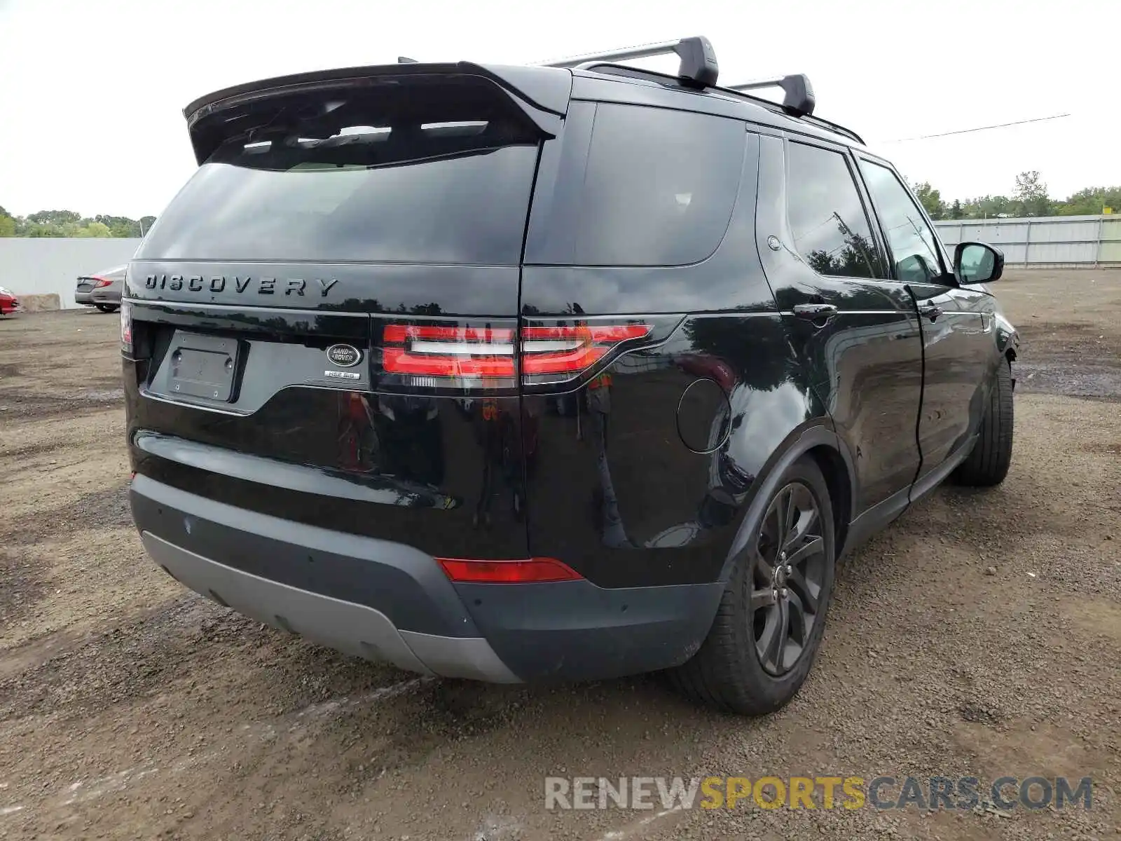 4 Photograph of a damaged car SALRR2RV4L2419834 LAND ROVER DISCOVERY 2020