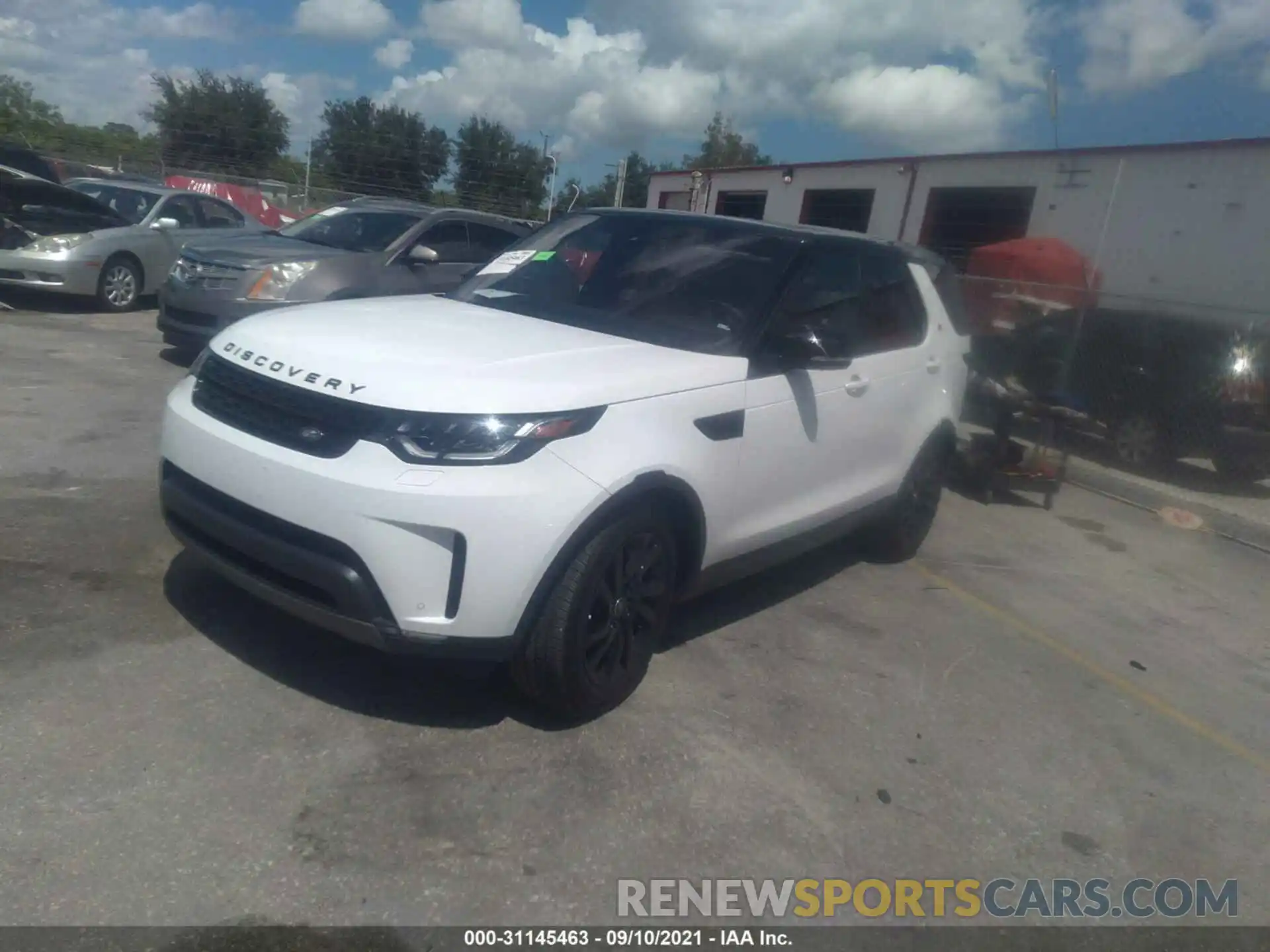 2 Фотография поврежденного автомобиля SALRR2RV5L2416487 LAND ROVER DISCOVERY 2020