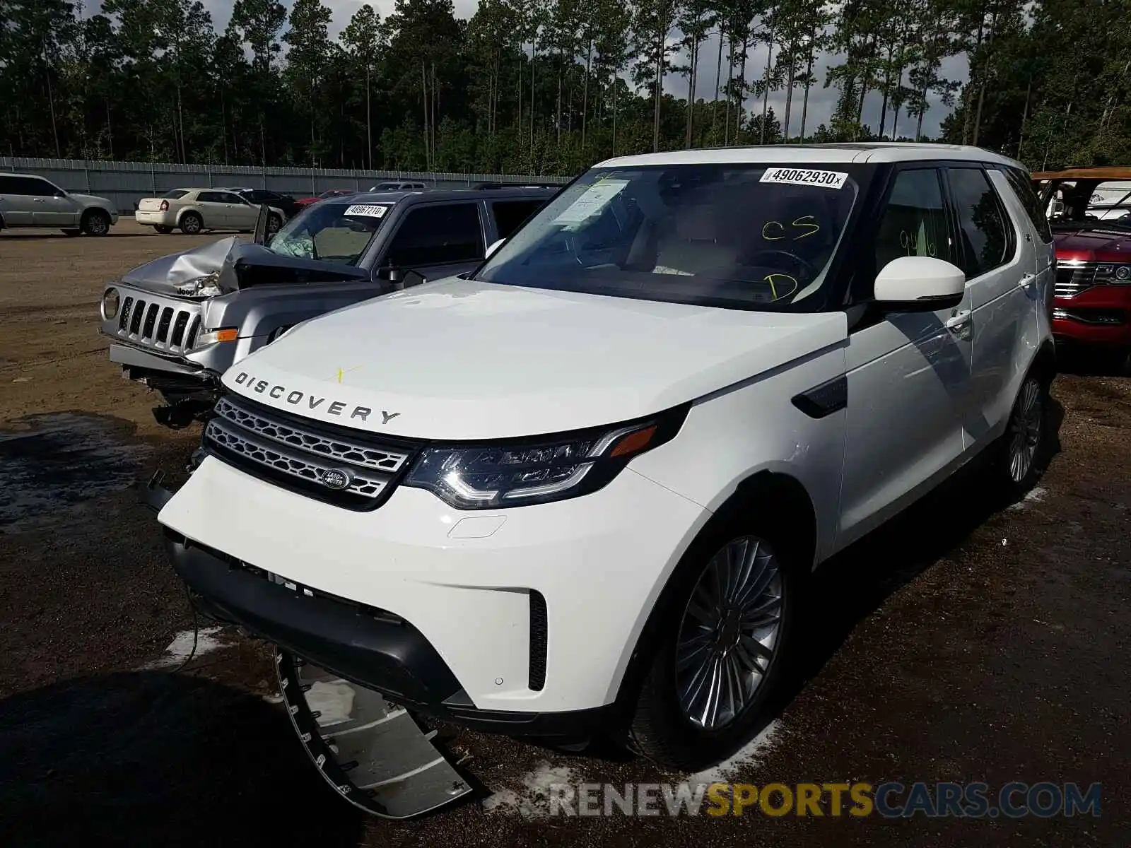 2 Фотография поврежденного автомобиля SALRR2RV5L2432091 LAND ROVER DISCOVERY 2020