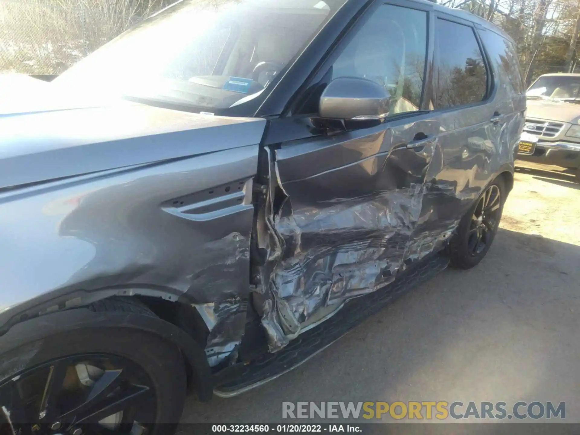 6 Photograph of a damaged car SALRR2RV8L2429573 LAND ROVER DISCOVERY 2020