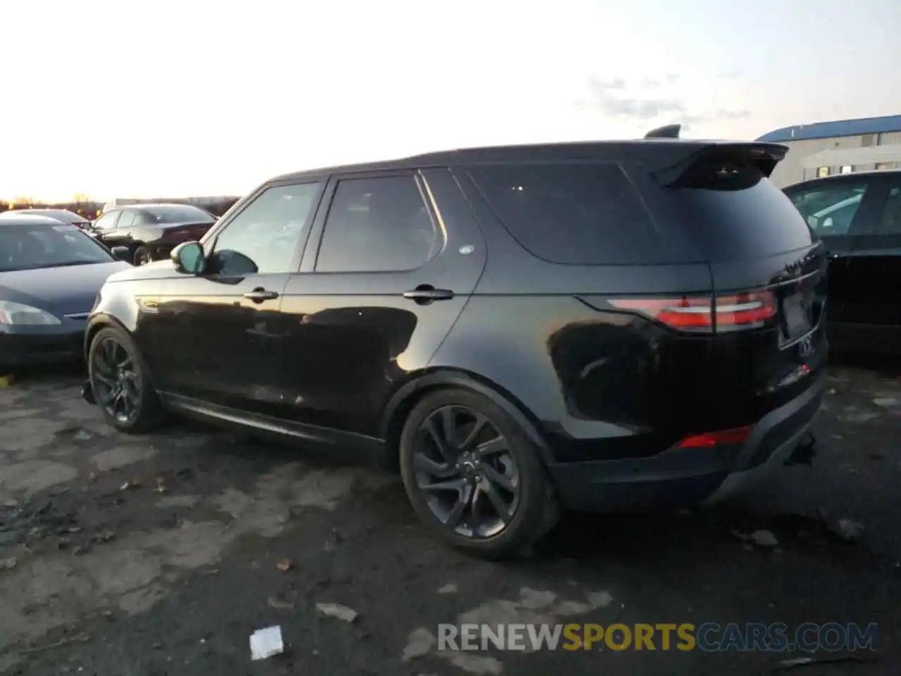 2 Фотография поврежденного автомобиля SALRR2RV9L2428545 LAND ROVER DISCOVERY 2020