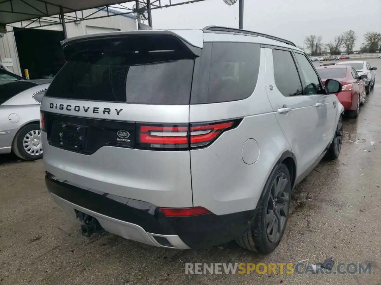 4 Photograph of a damaged car SALRR2RVXL2428862 LAND ROVER DISCOVERY 2020