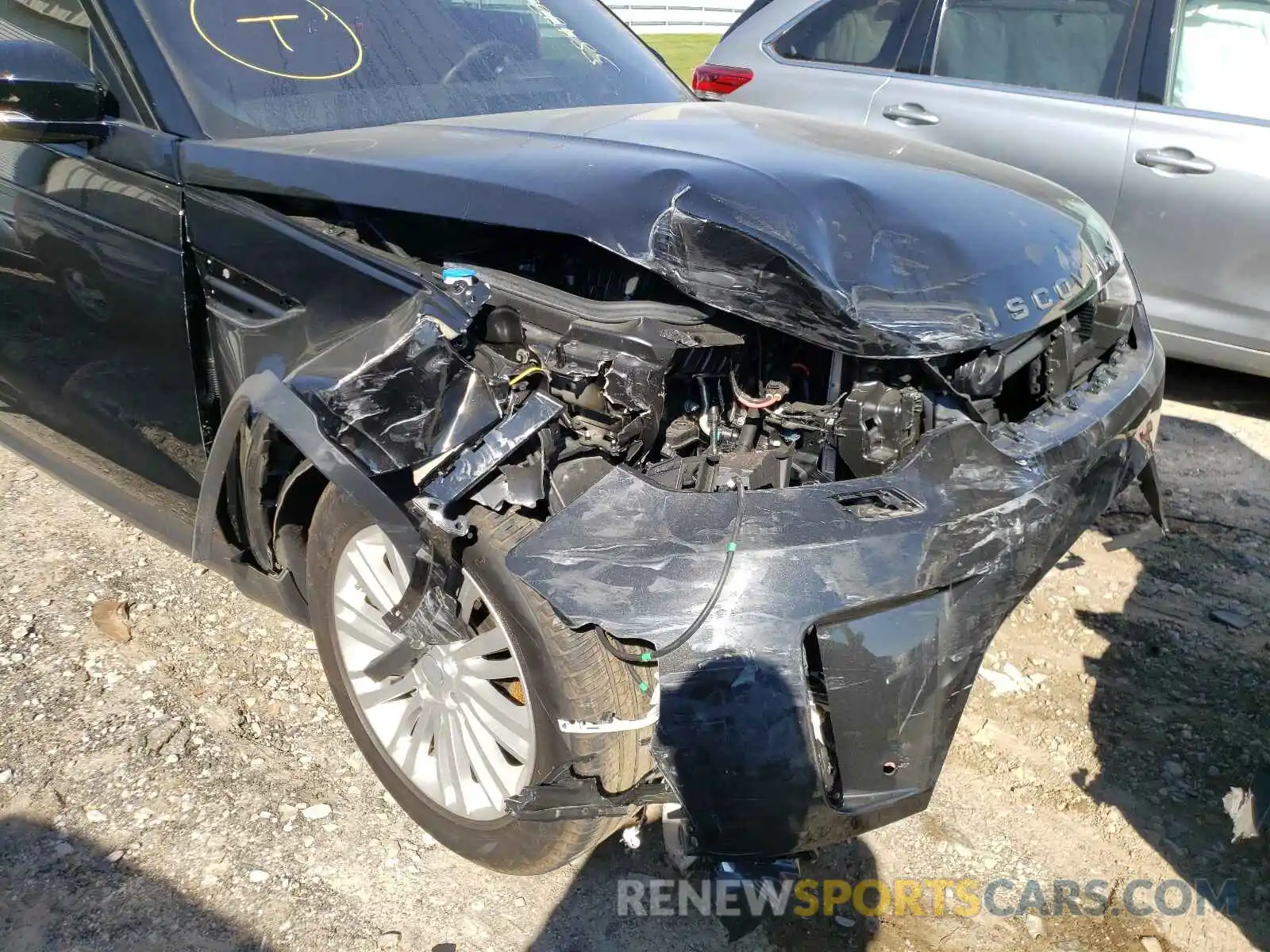 9 Photograph of a damaged car SALRR2RVXL2433950 LAND ROVER DISCOVERY 2020