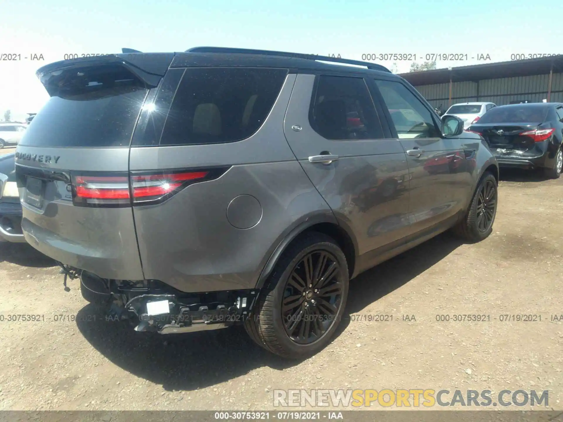 4 Photograph of a damaged car SALRT2RV2L2419672 LAND ROVER DISCOVERY 2020