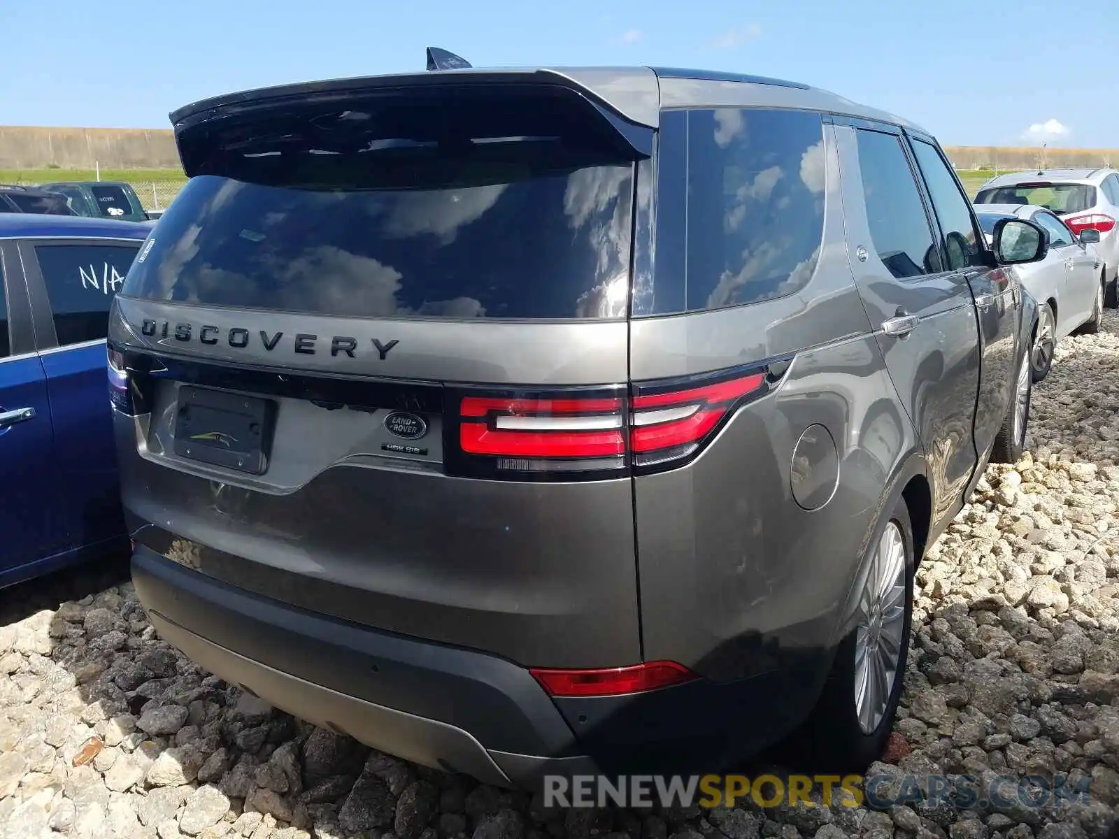 4 Photograph of a damaged car SALRT2RV7L2421336 LAND ROVER DISCOVERY 2020