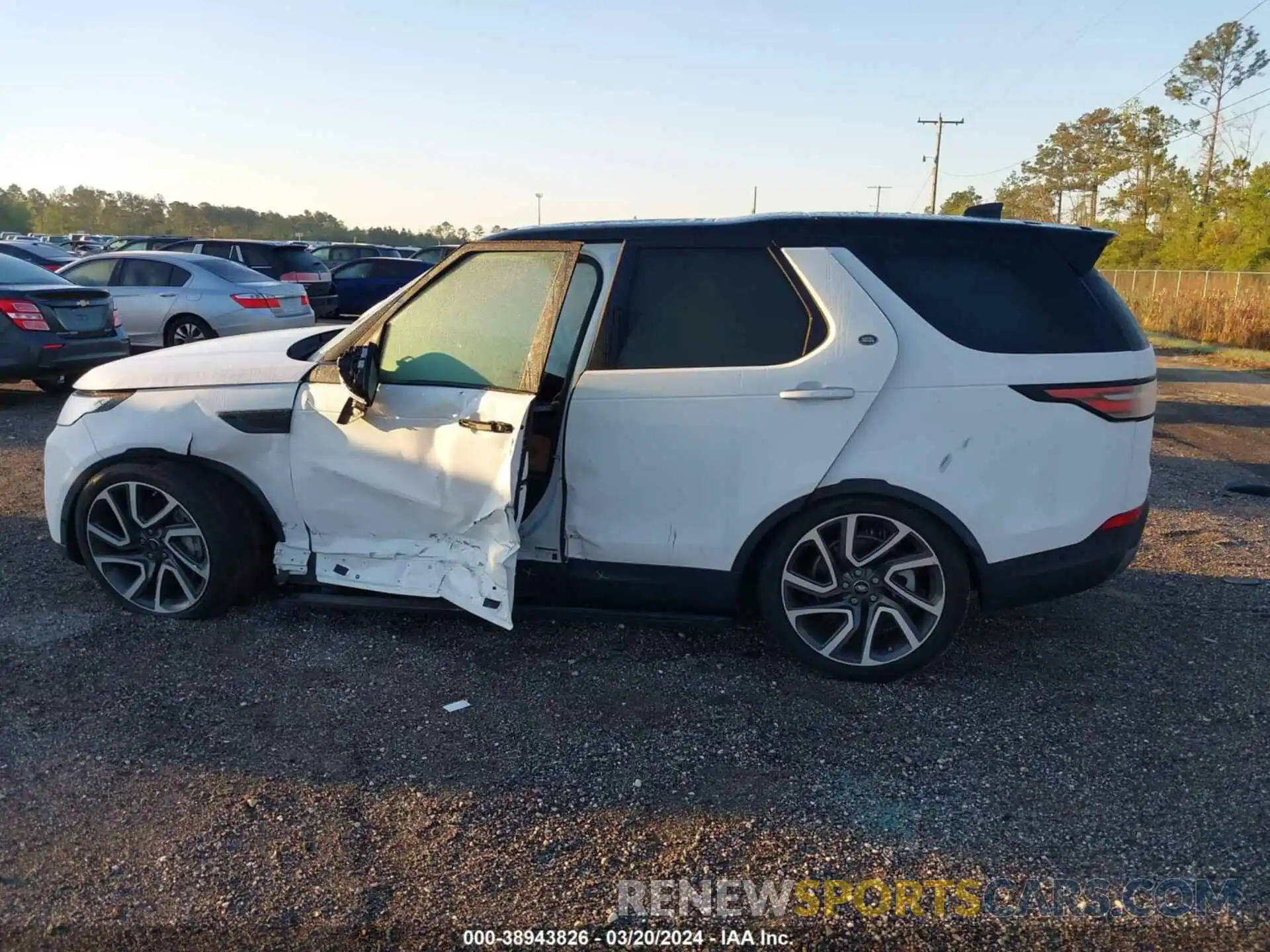 14 Photograph of a damaged car SALRT2RV9L2429261 LAND ROVER DISCOVERY 2020