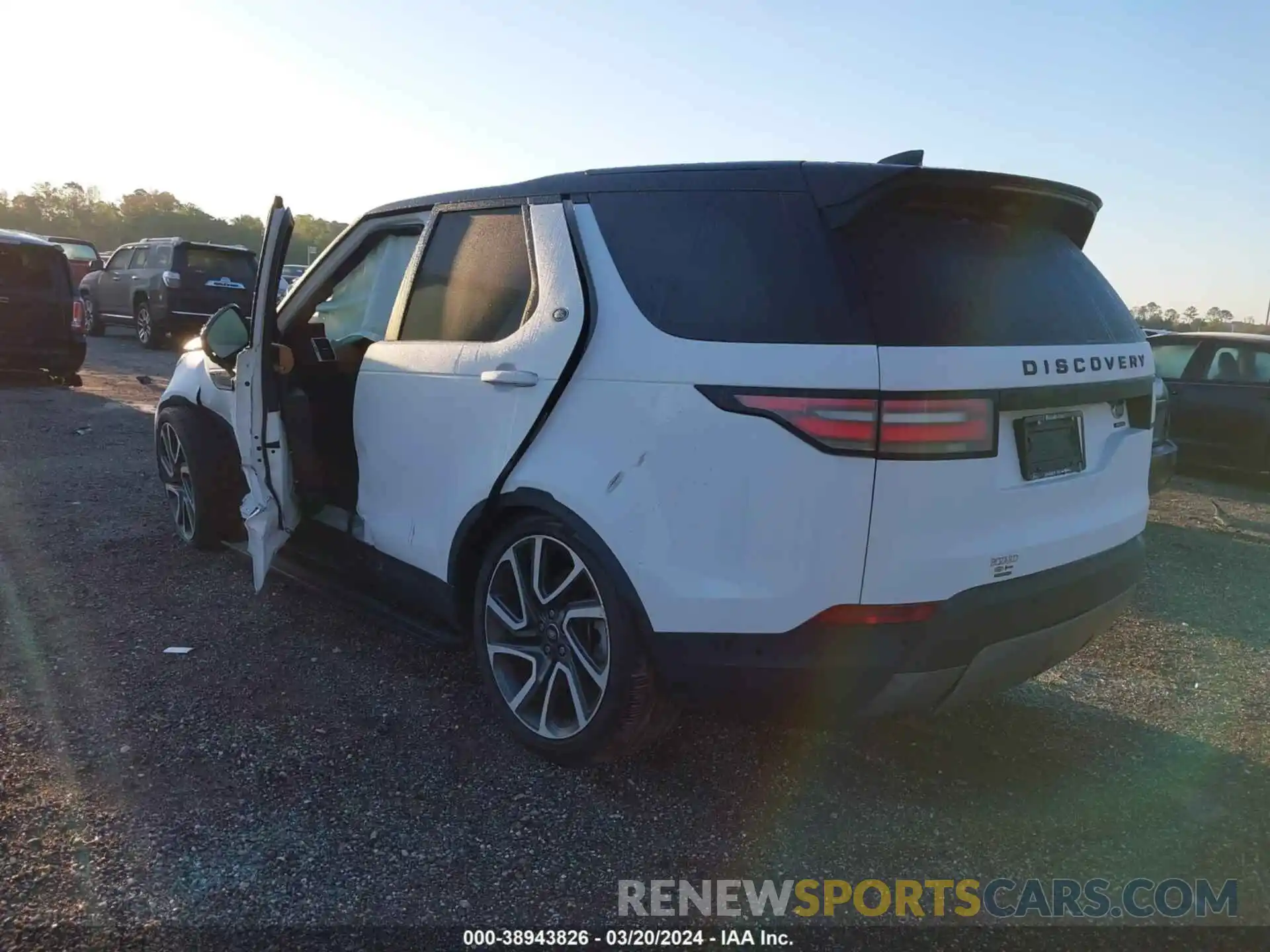 3 Photograph of a damaged car SALRT2RV9L2429261 LAND ROVER DISCOVERY 2020