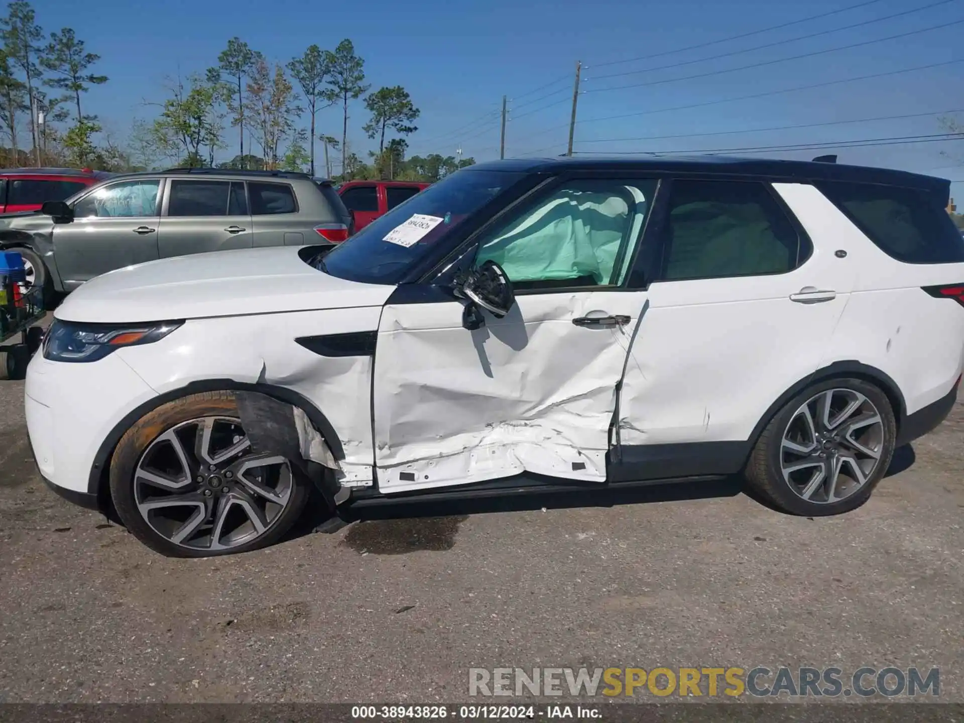 6 Photograph of a damaged car SALRT2RV9L2429261 LAND ROVER DISCOVERY 2020