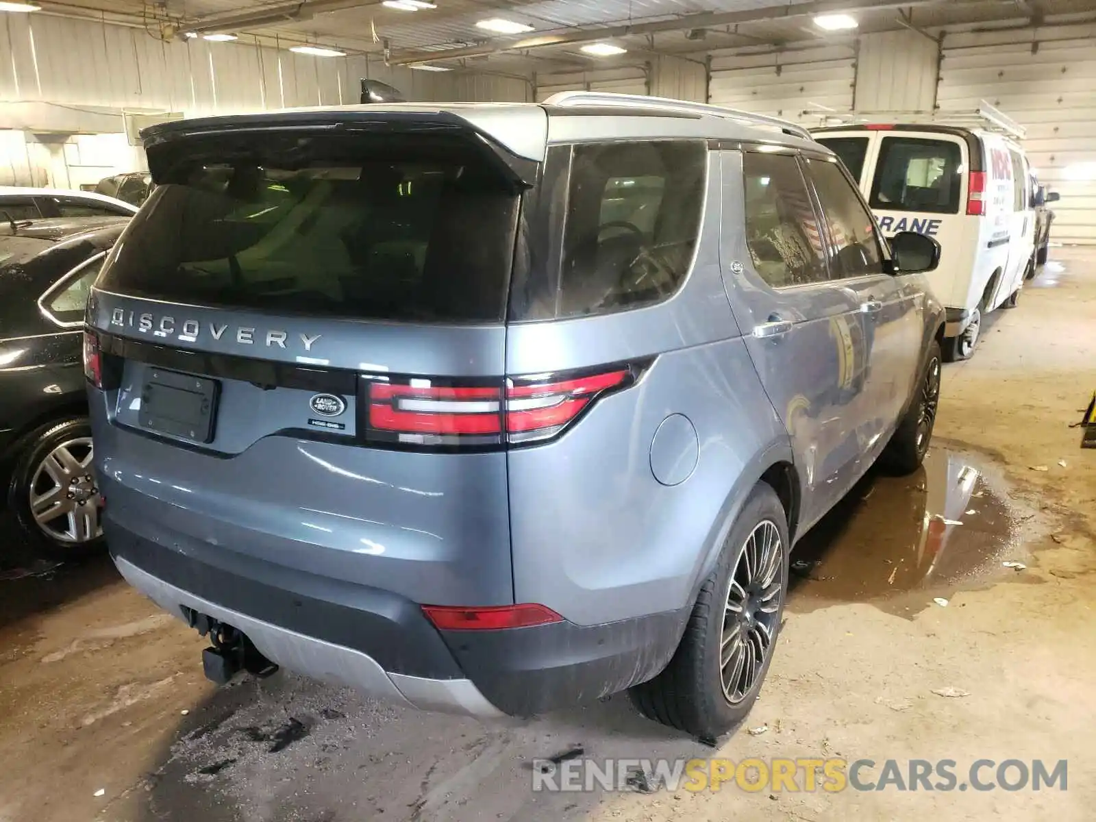 4 Photograph of a damaged car SALRT2RVXL2432525 LAND ROVER DISCOVERY 2020