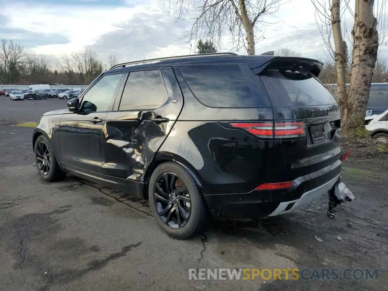 2 Photograph of a damaged car SALRU2RV1L2419675 LAND ROVER DISCOVERY 2020