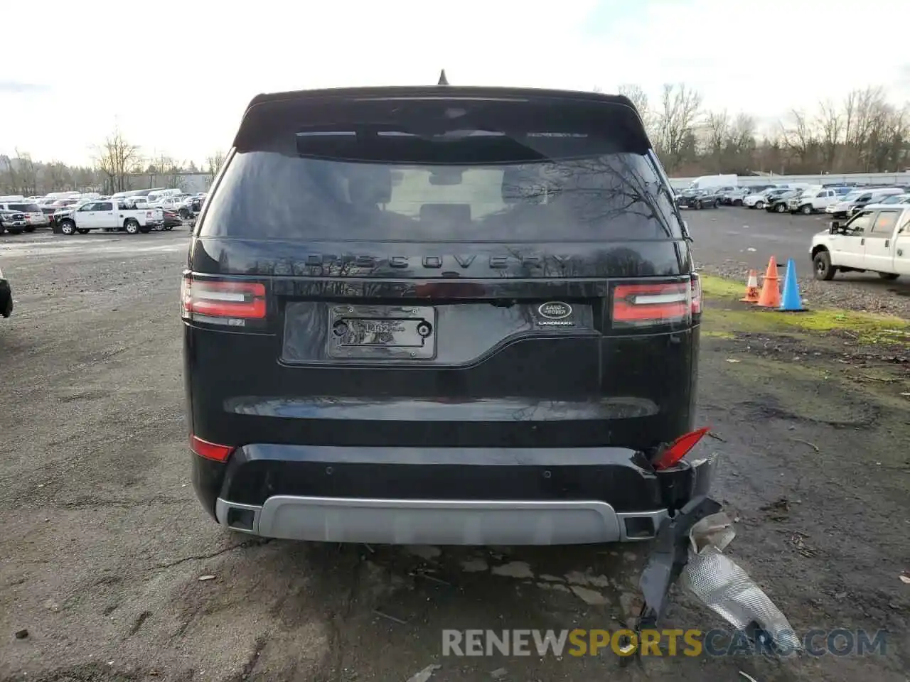 6 Photograph of a damaged car SALRU2RV1L2419675 LAND ROVER DISCOVERY 2020