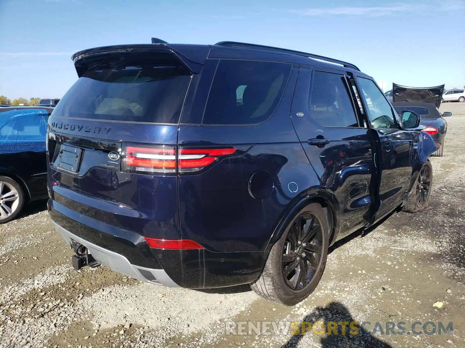 4 Photograph of a damaged car SALRU2RV1L2423676 LAND ROVER DISCOVERY 2020