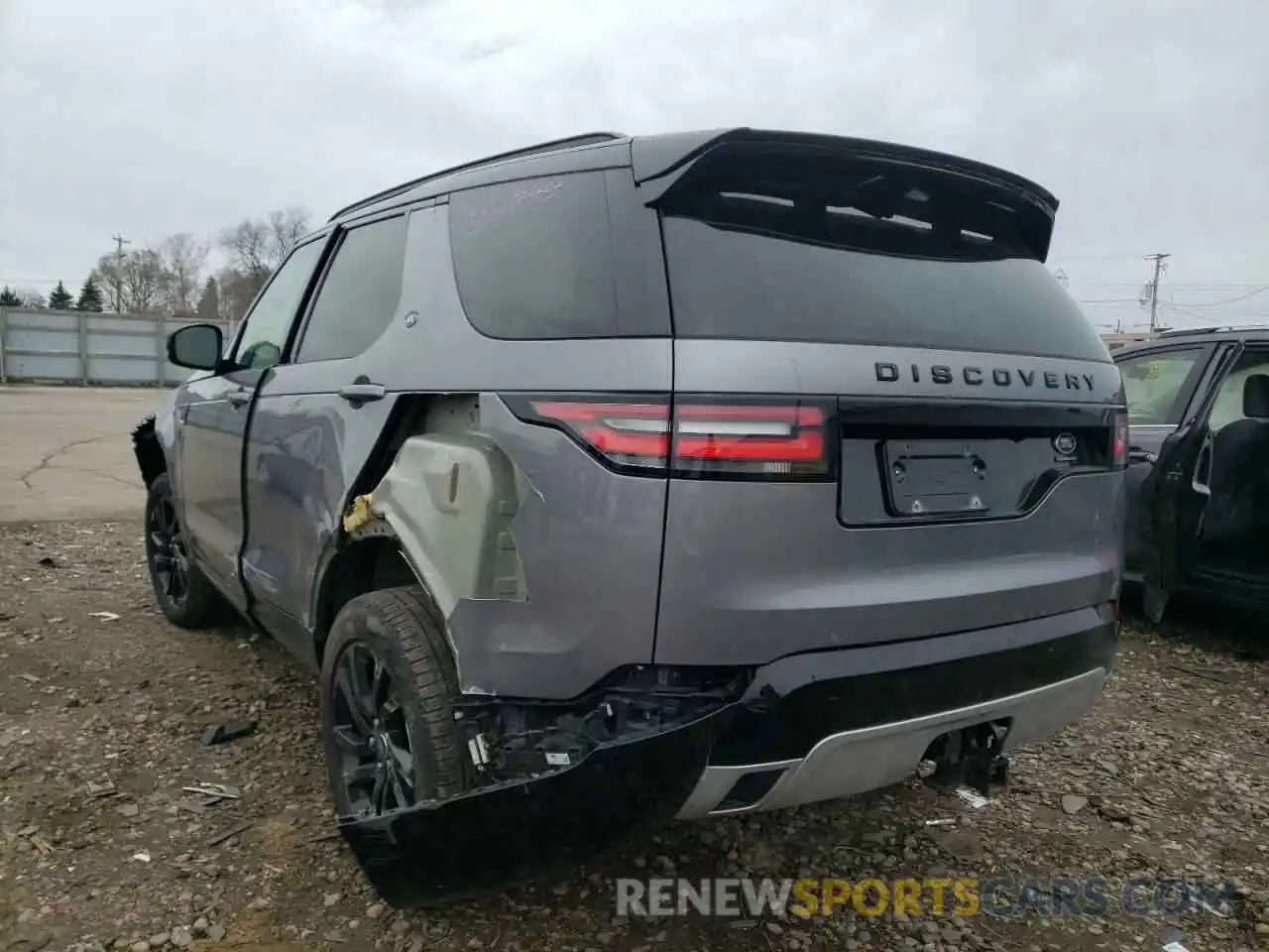 3 Photograph of a damaged car SALRU2RV4L2427012 LAND ROVER DISCOVERY 2020