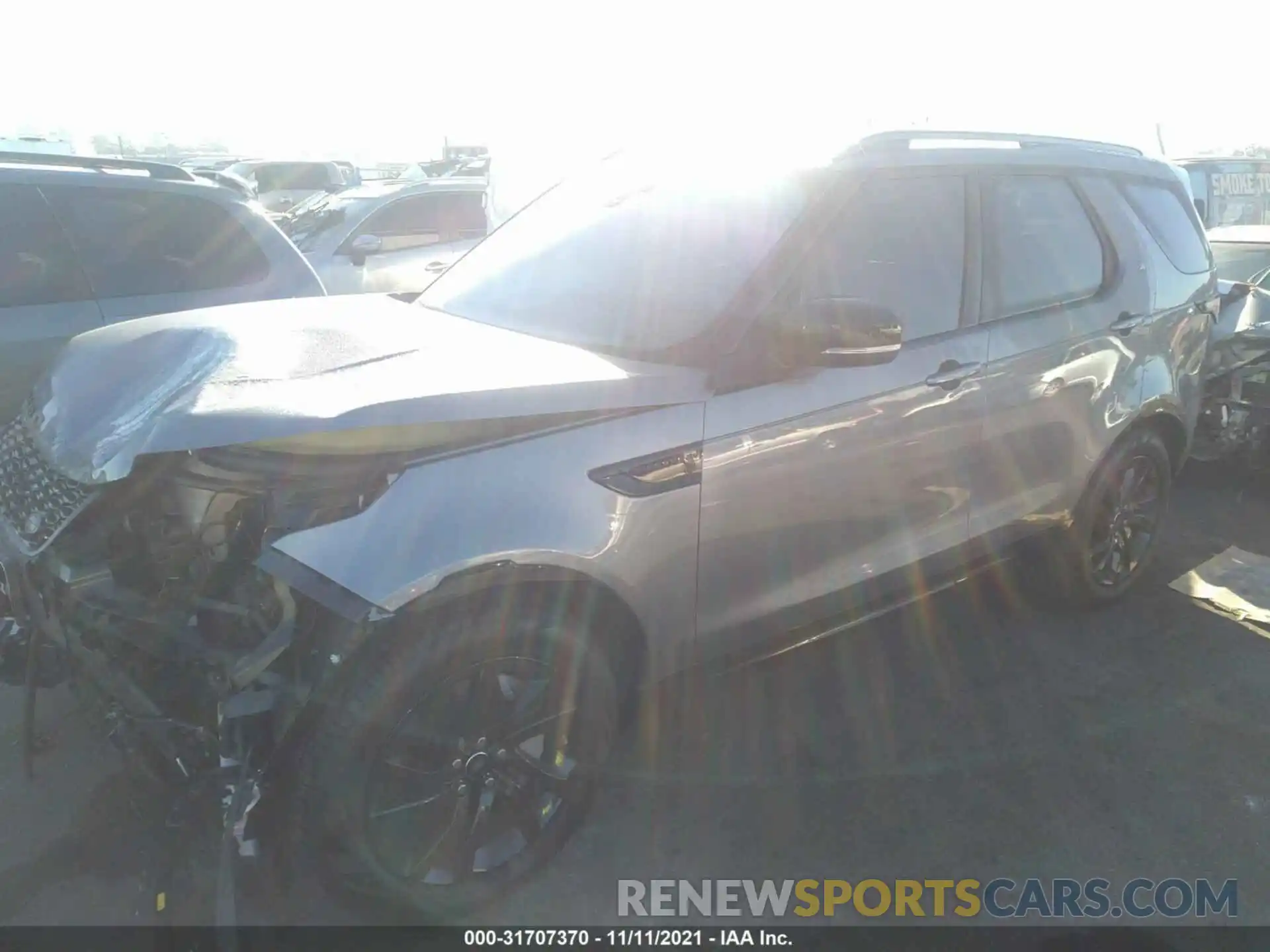 2 Photograph of a damaged car SALRU2RV4L2436194 LAND ROVER DISCOVERY 2020