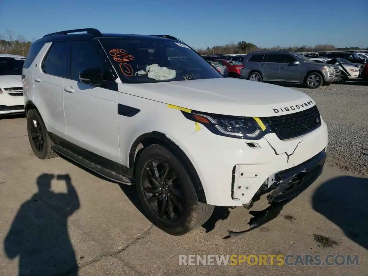 1 Photograph of a damaged car SALRU2RV7L2414982 LAND ROVER DISCOVERY 2020