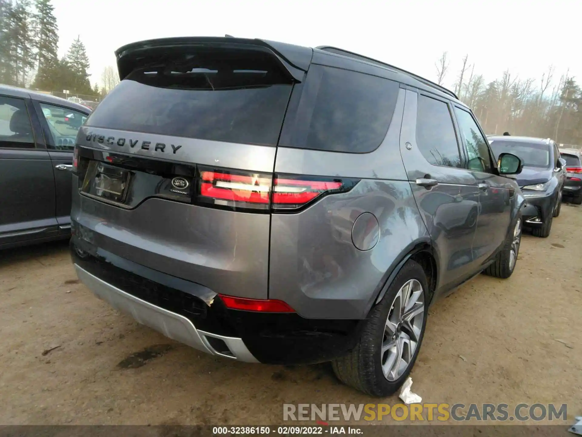 4 Фотография поврежденного автомобиля SALRU2RV7L2416621 LAND ROVER DISCOVERY 2020