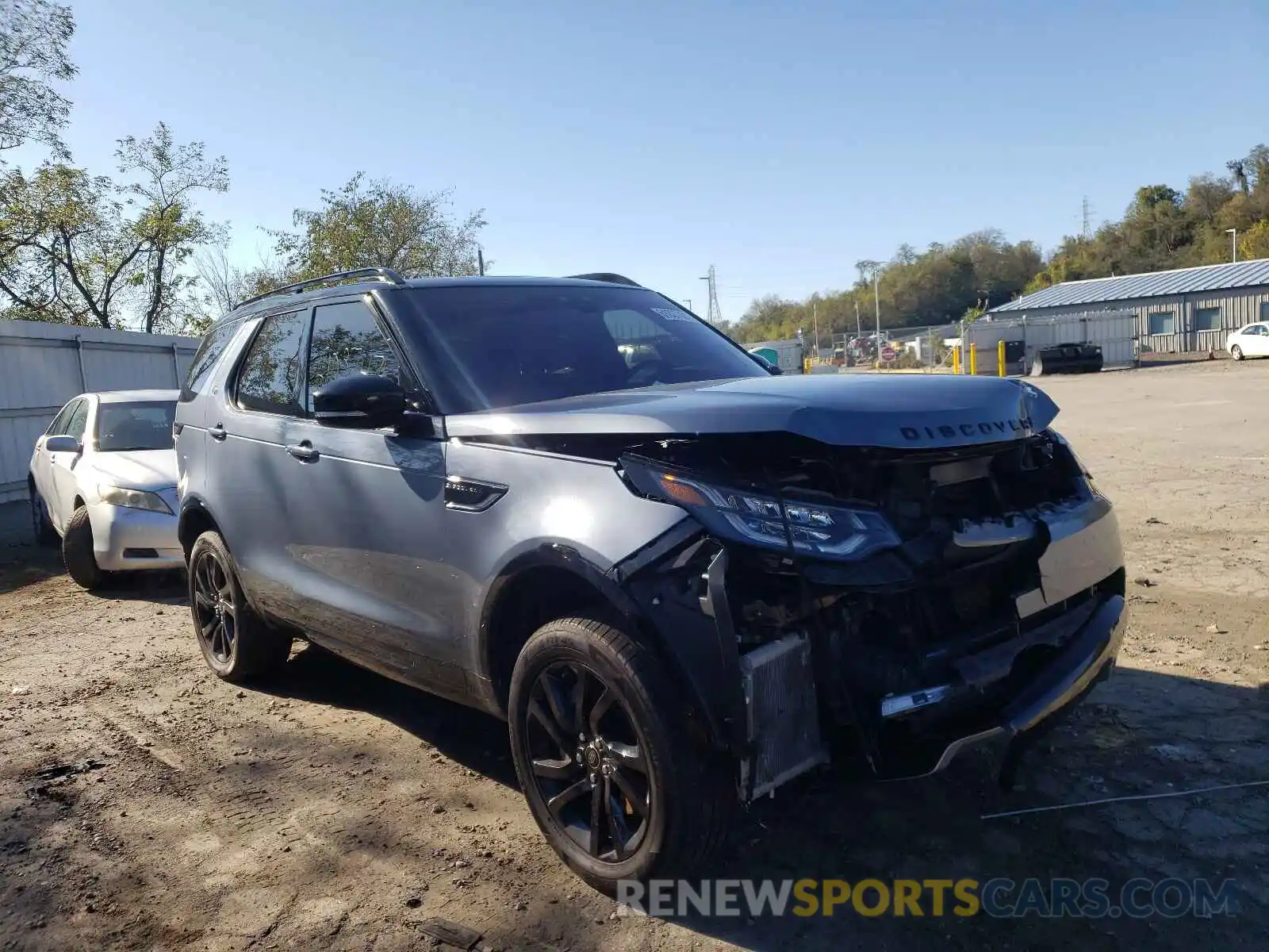 1 Photograph of a damaged car SALRU2RV8L2427319 LAND ROVER DISCOVERY 2020