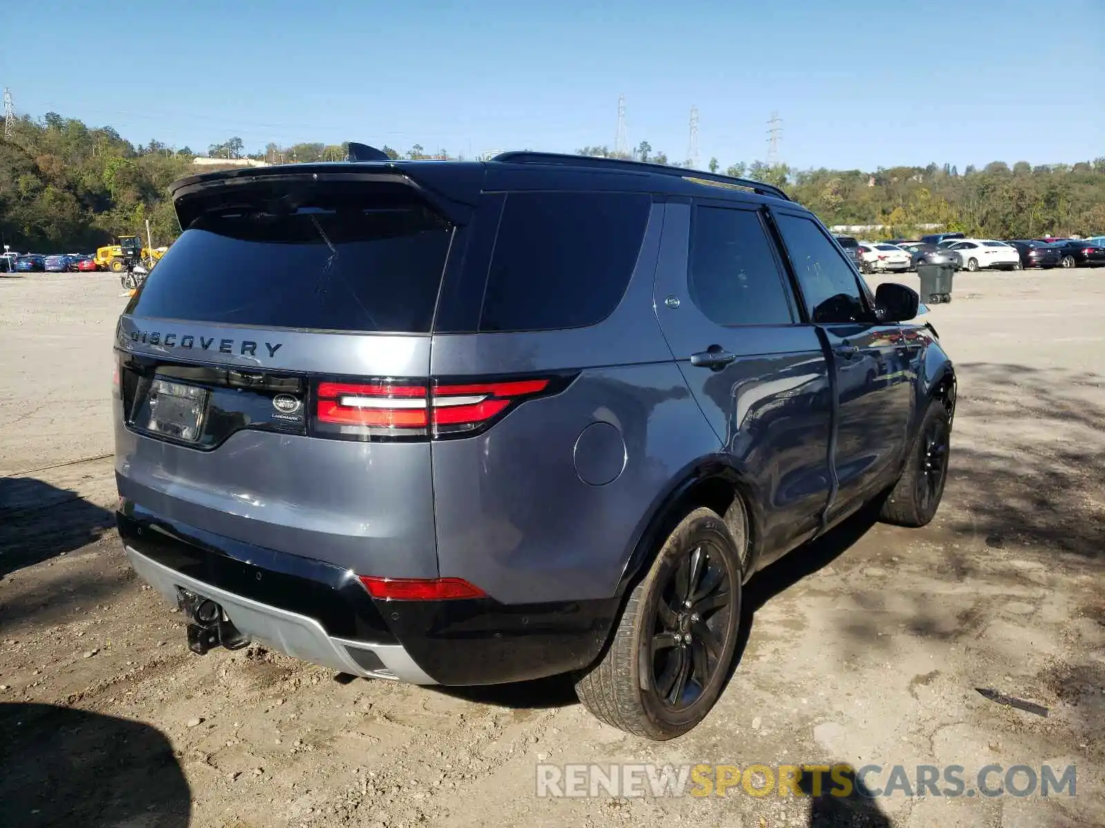 4 Photograph of a damaged car SALRU2RV8L2427319 LAND ROVER DISCOVERY 2020