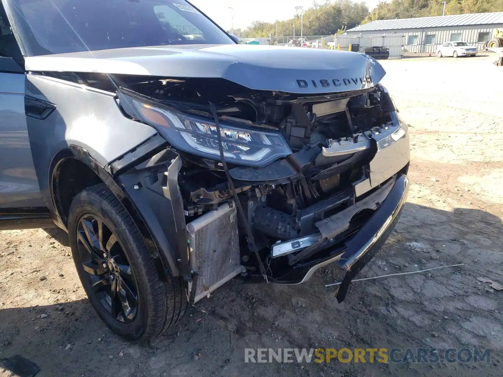 9 Photograph of a damaged car SALRU2RV8L2427319 LAND ROVER DISCOVERY 2020